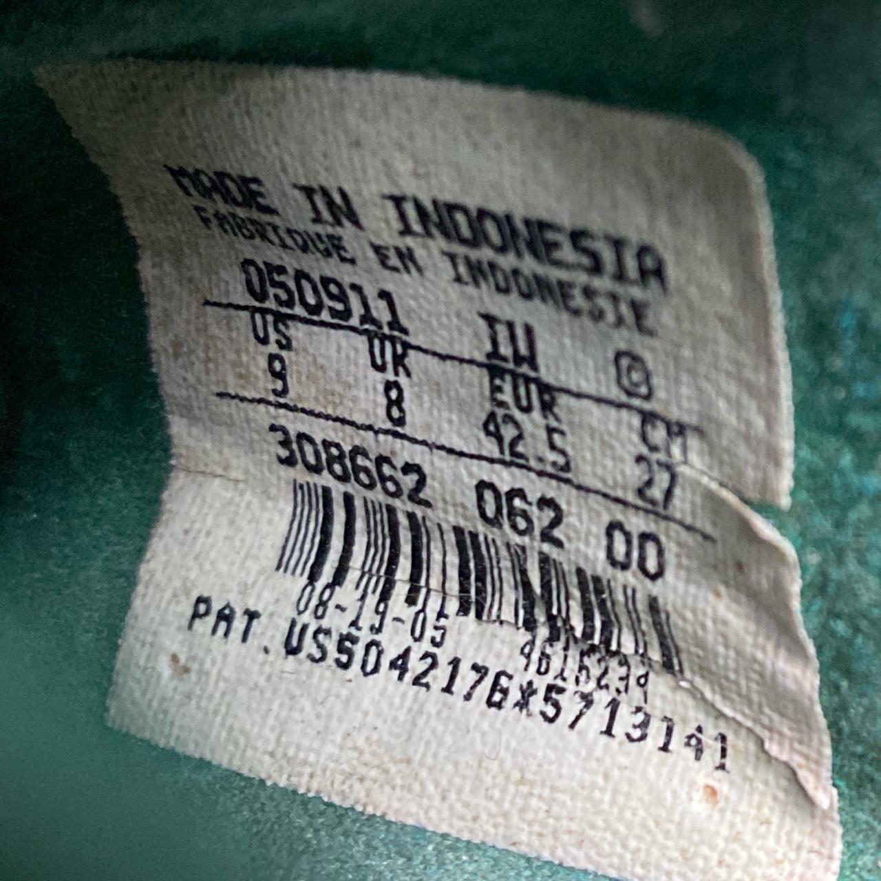 Nike Air Rift Black Green and Red 10th anniversary Vintage 2005 (UK 8)