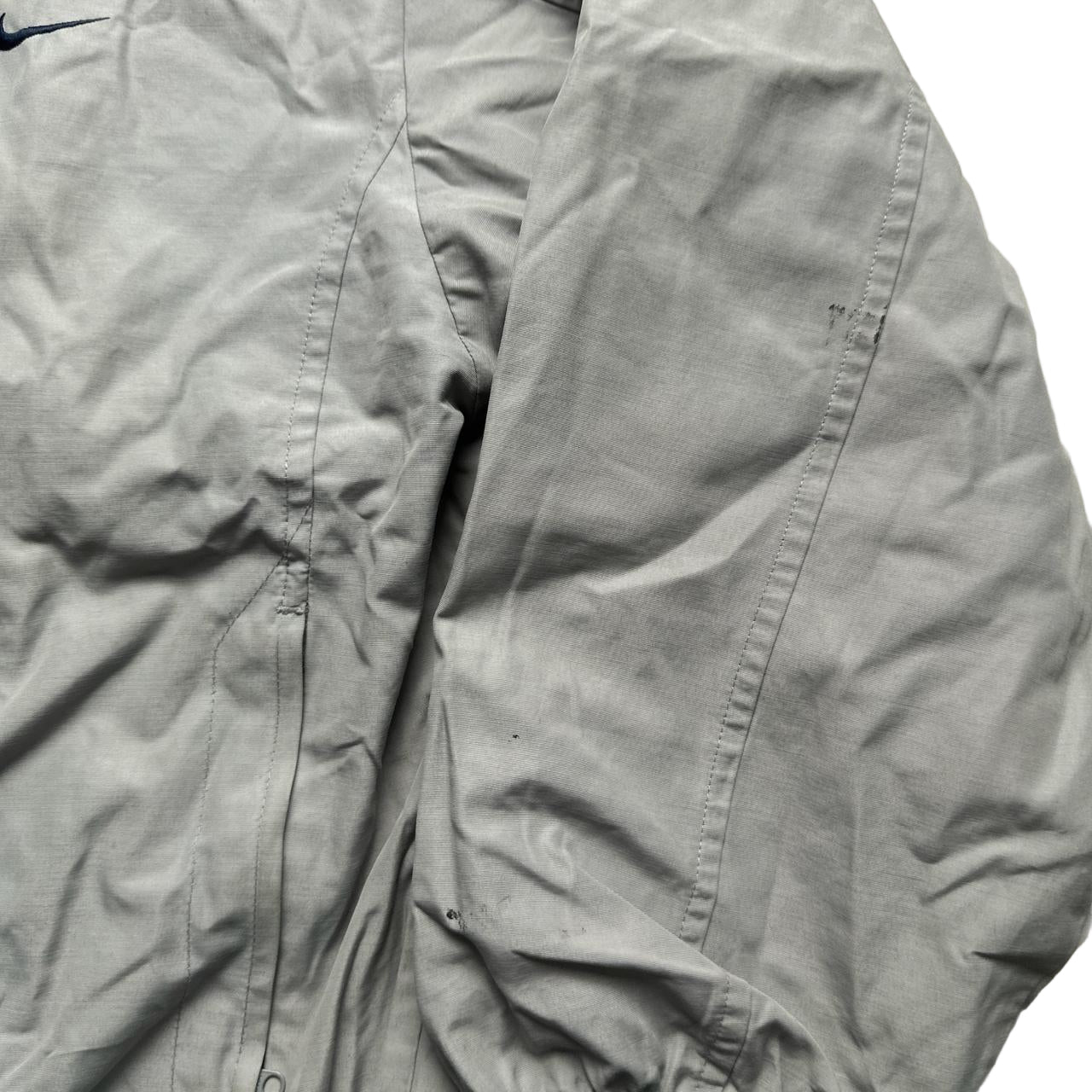 Nike y2k Vintage Silver and Navy Swoosh Shell Tracksuit Windbreaker Jacket (M)