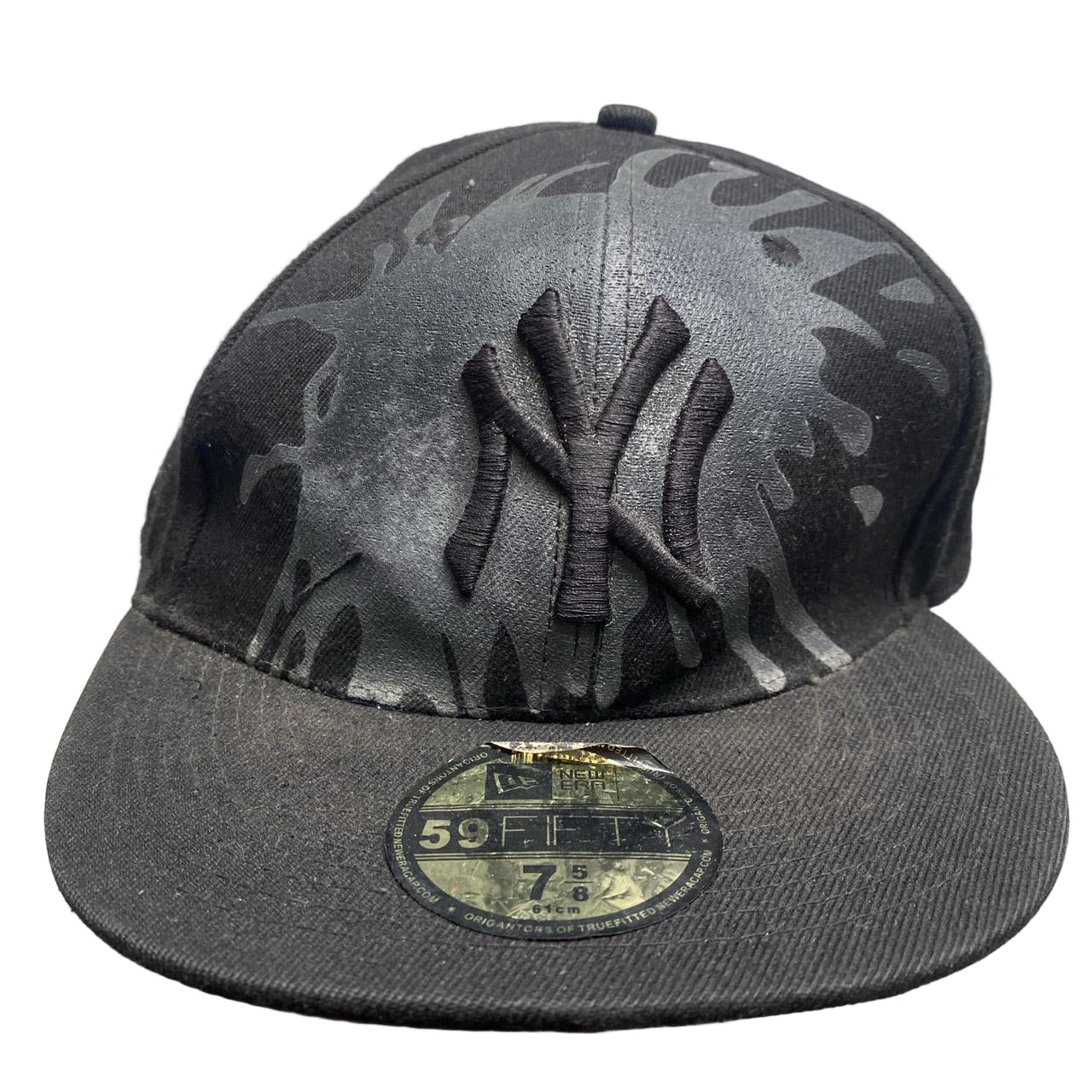 New York Yankees Black on Black Fitted Cap