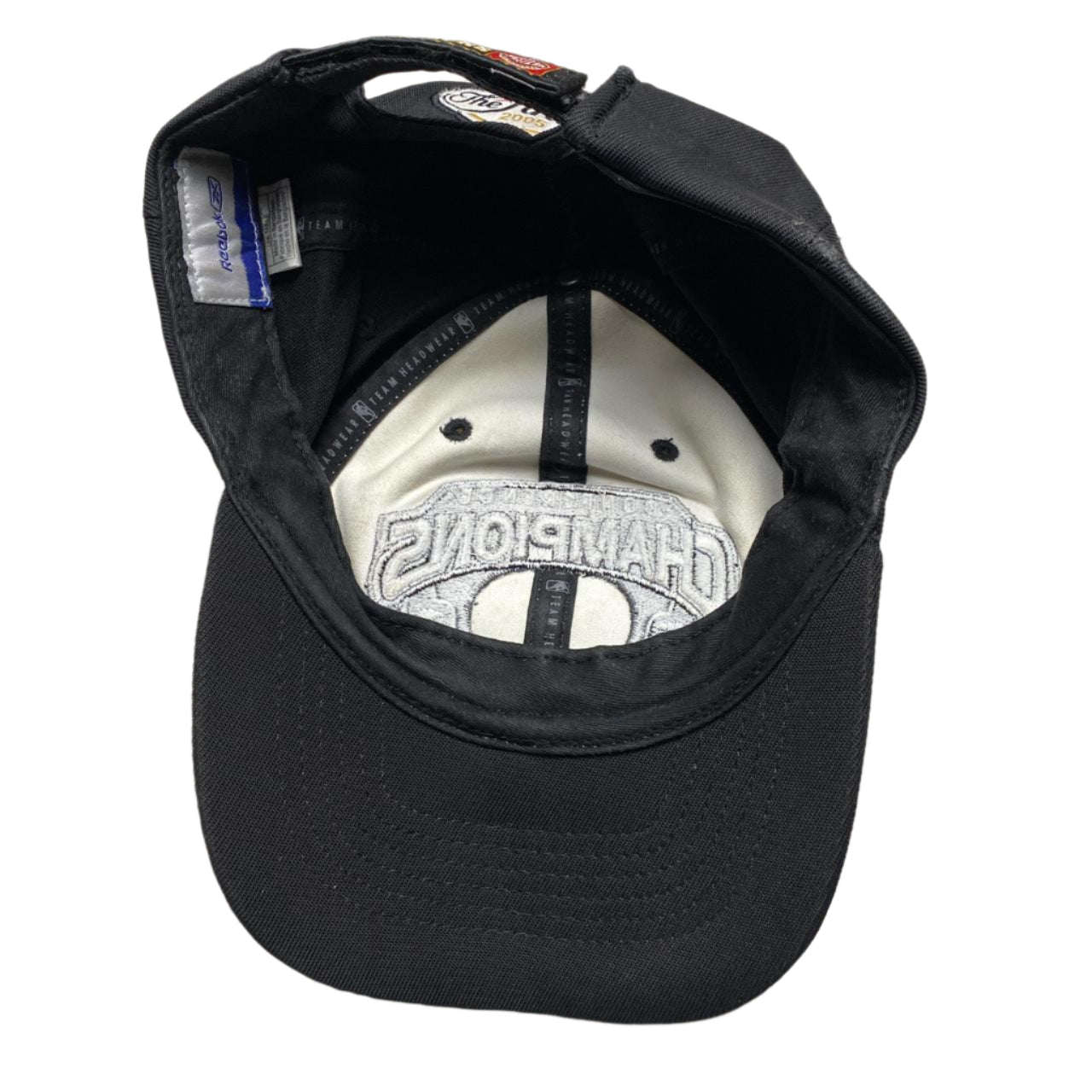Detroit Pistons 2005 NBA Conference Champions Vintage White and Black Cap