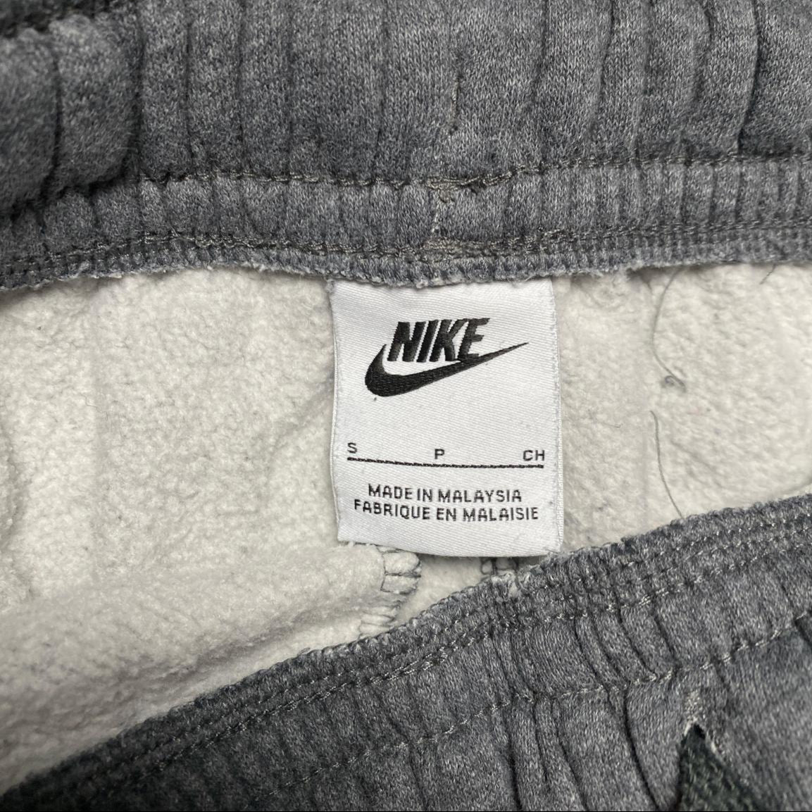 Nike Grey ad White Swoosh Cargo Joggers (S)