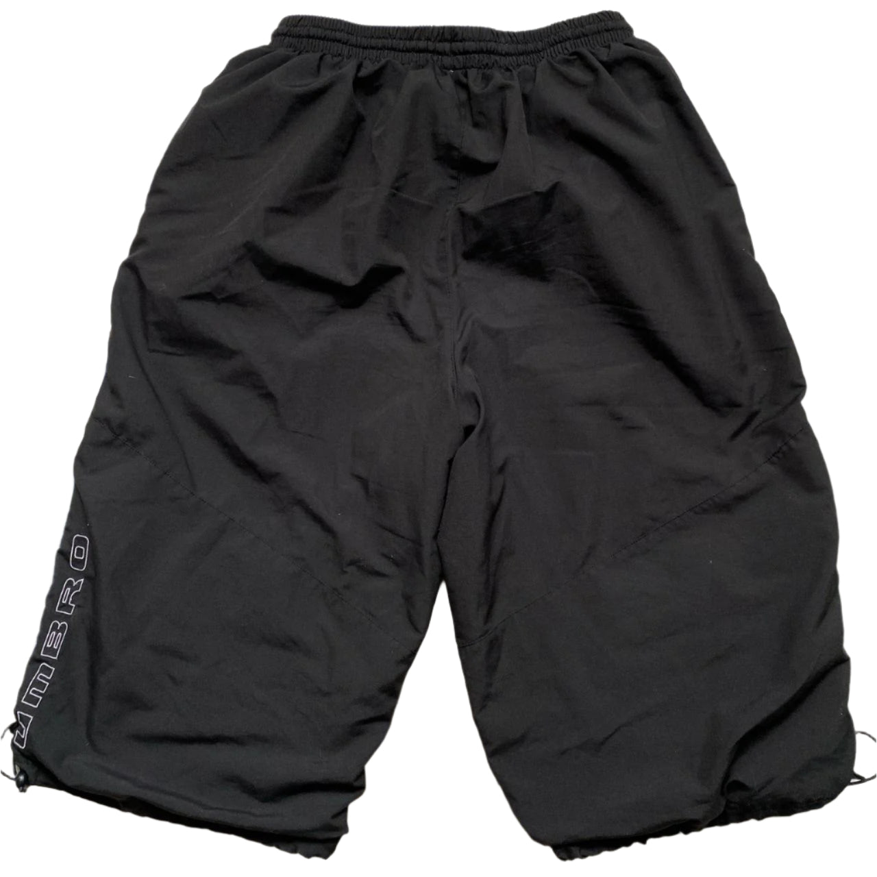Umbro Black and Grey Shell Trackpant Shorts (XL)