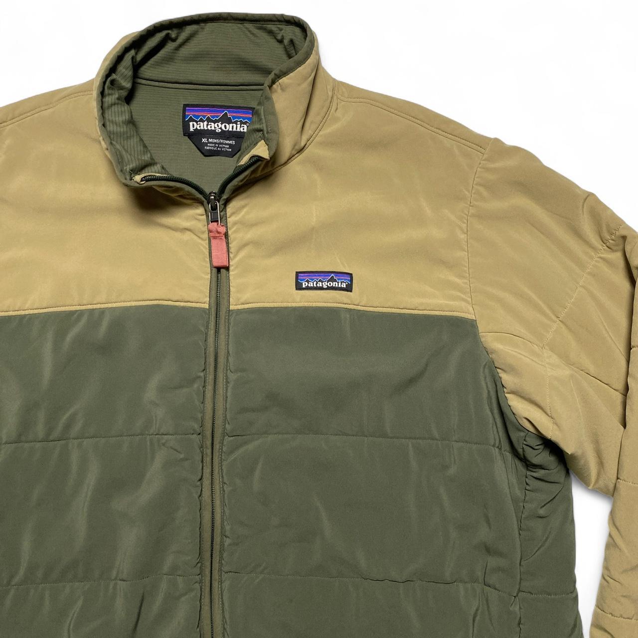 Patagonia Khaki Sand and Green Lightweight Puffer Jacket (XL)