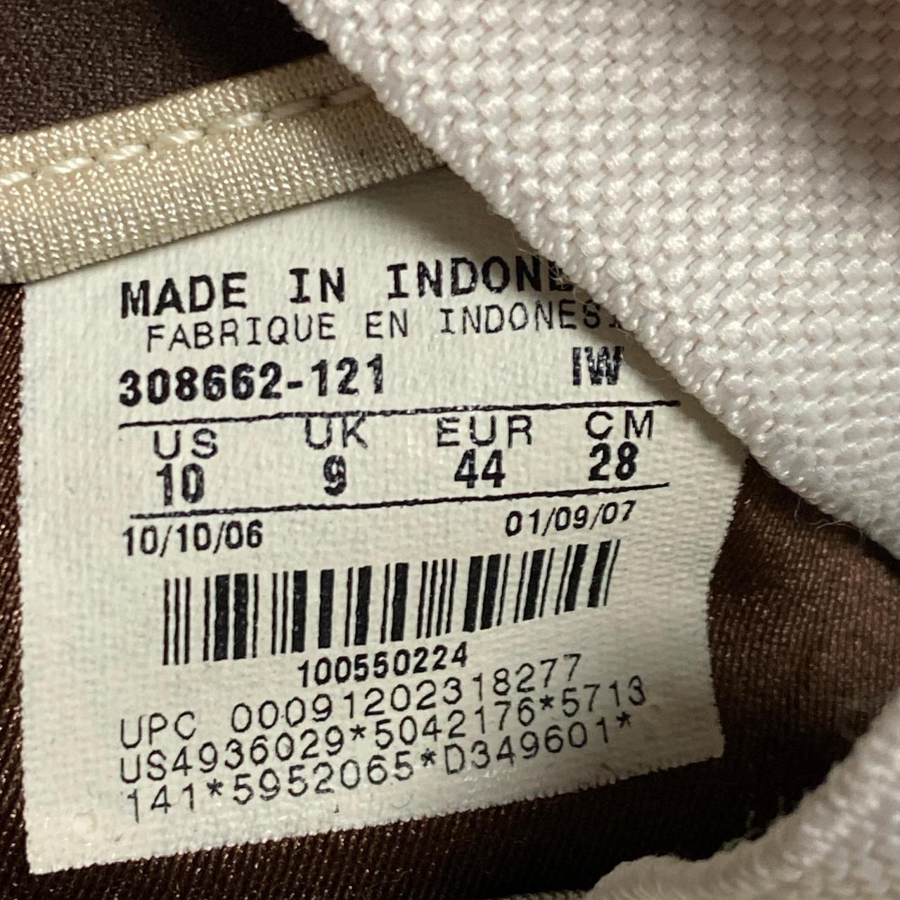 Nike Air Rift White and Brown Gum Sole Sandal Trainers (UK 9)