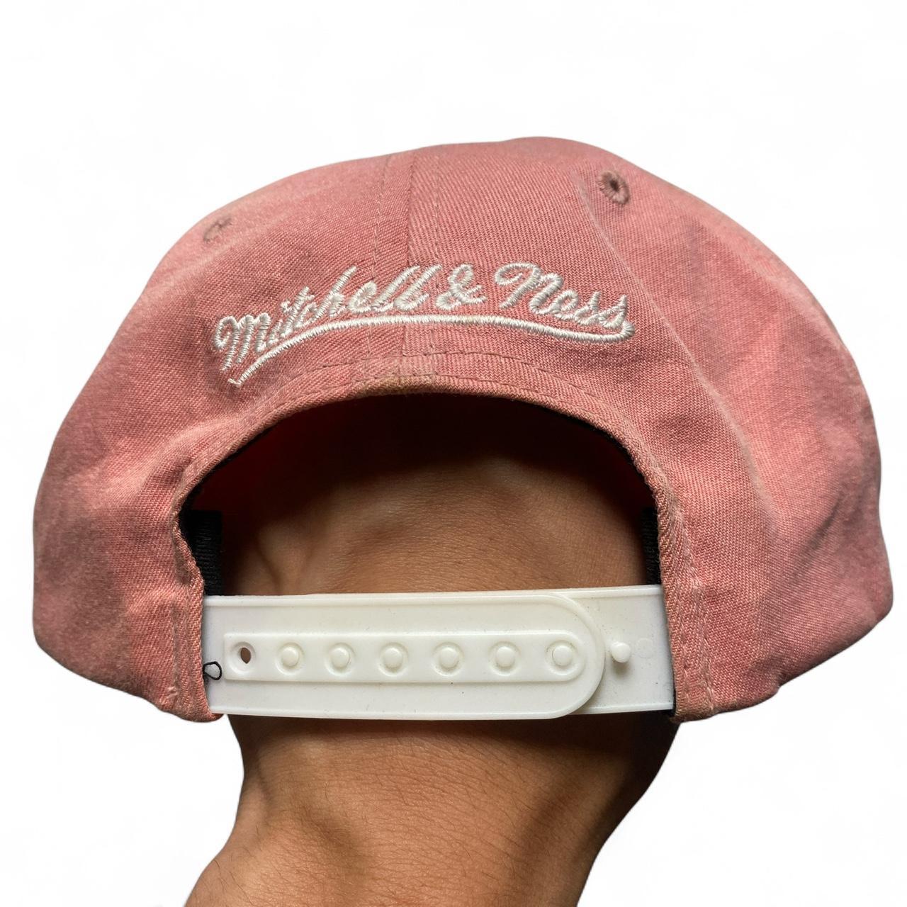 Chicago Bulls Mitchell and Ness Pink and White Snapback Cap
