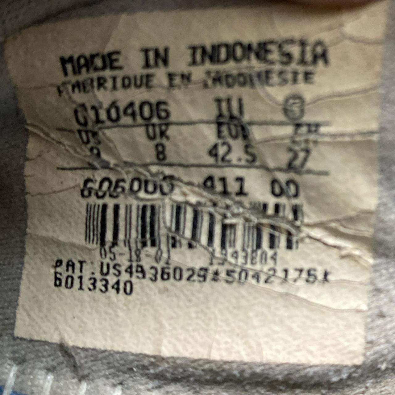 Nike Air Rift Blue and White Vintage 2001 (UK 8)