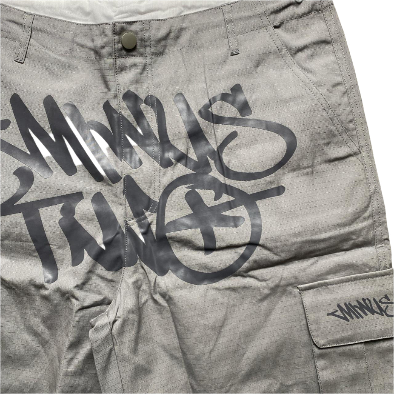 Minus Two Grey Two Tone Graffiti Cargo Shorts (XL)