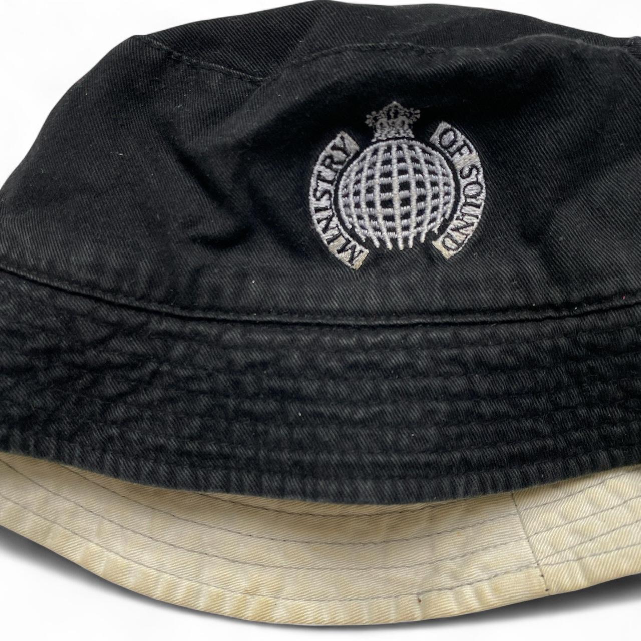 Ministry of Sound Vintage 90ās Black and White bucket hat