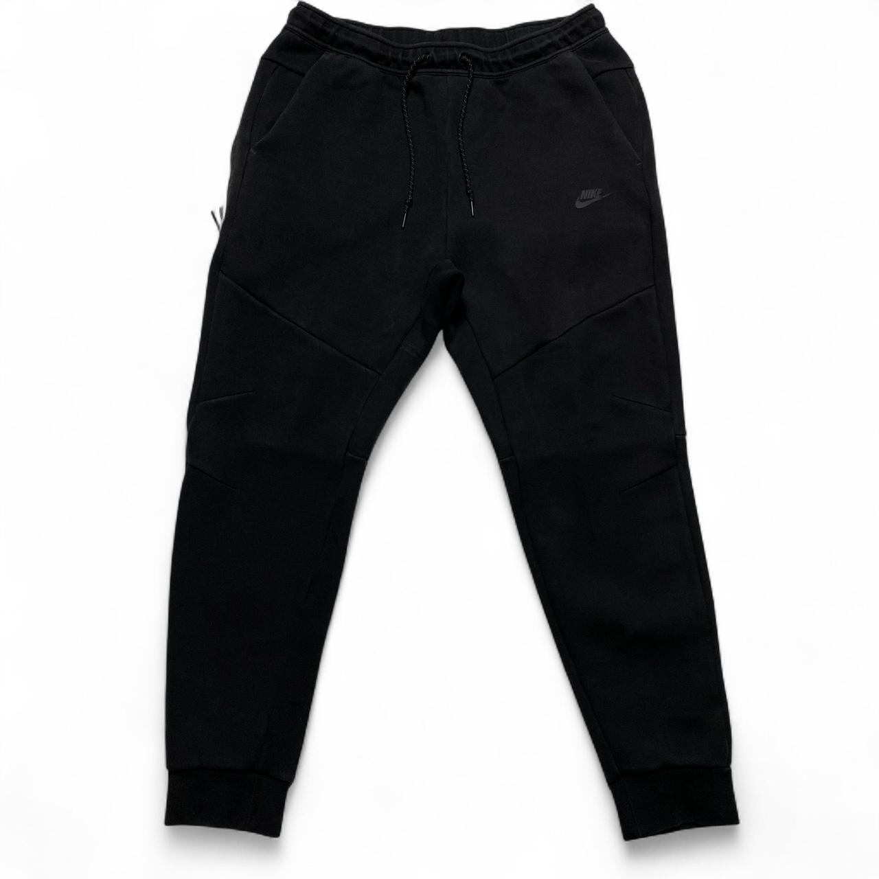Nike Tech Fleece Black Full Tracksuit Hoodie and Joggers (XL)