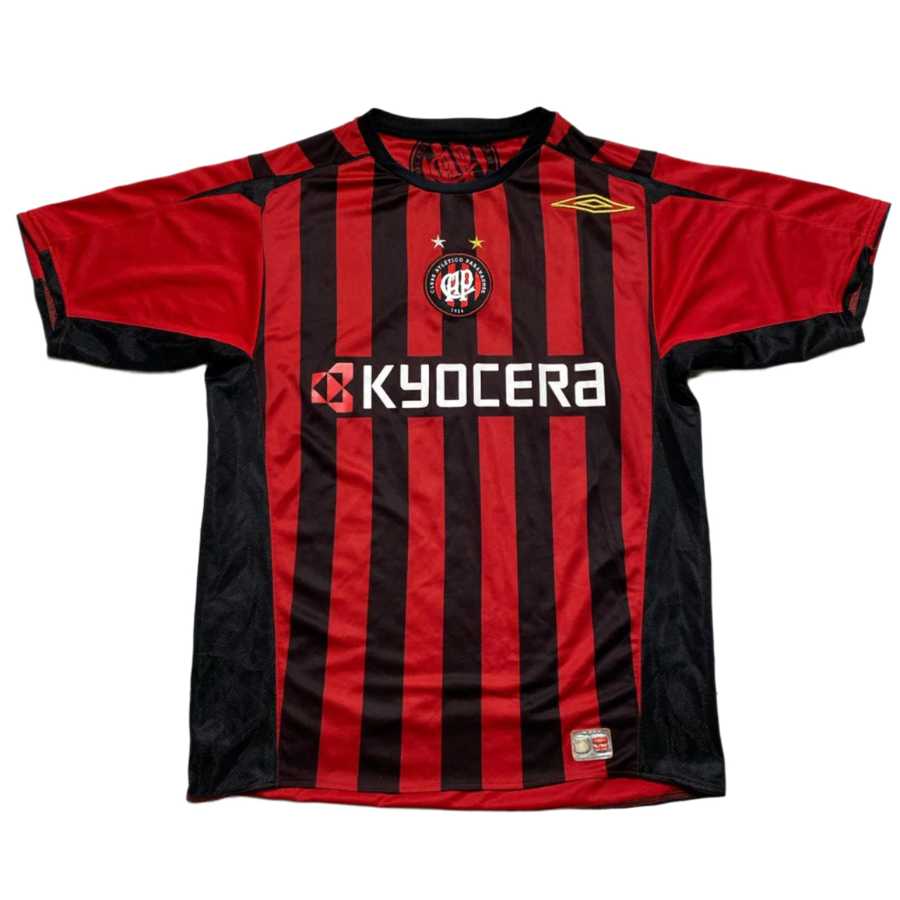 Athletico Paranaense Umbro Vintage 2007 Black and Red Football Jersey (S)