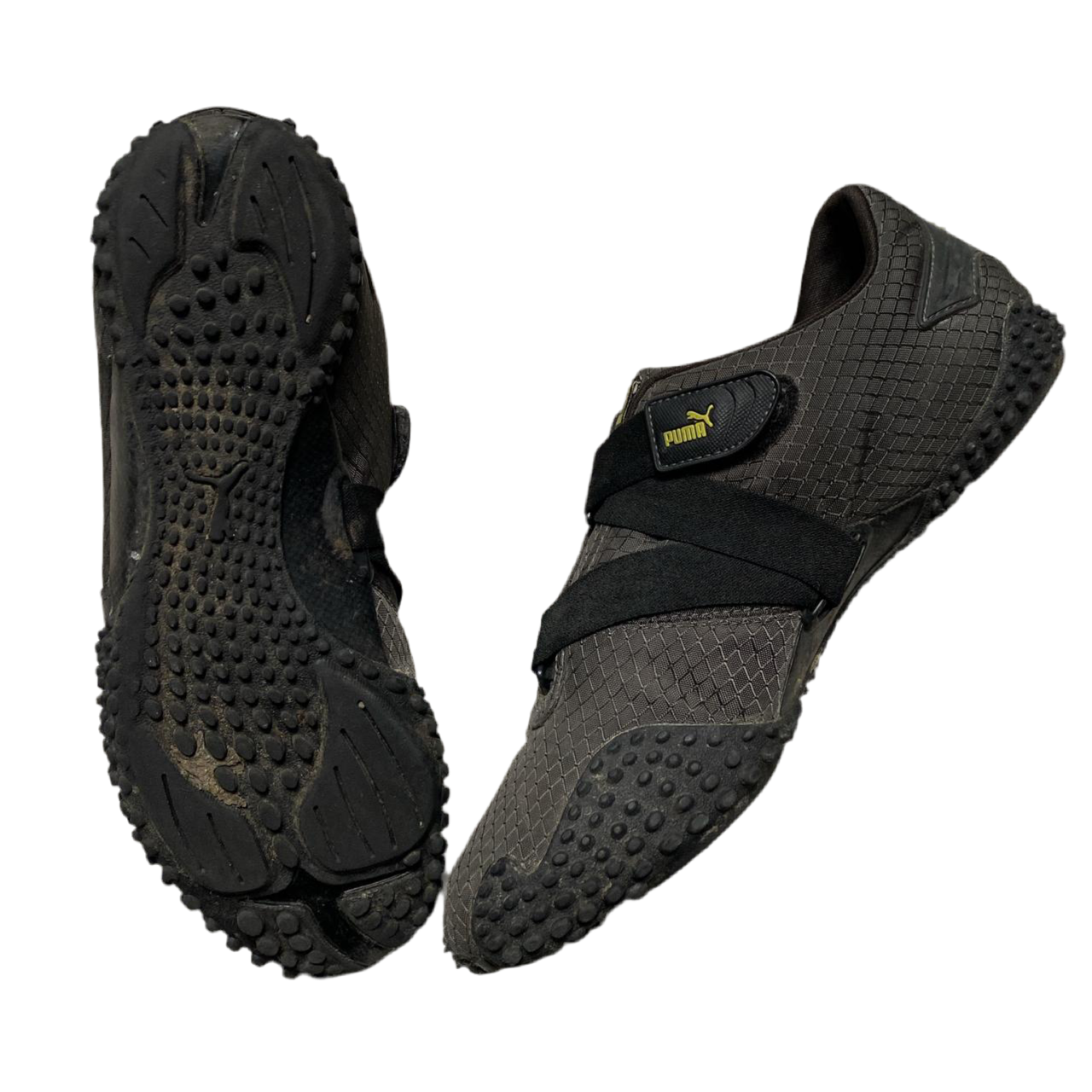 Puma Mostro Black Dark Grey and Yellow (UK 9)
