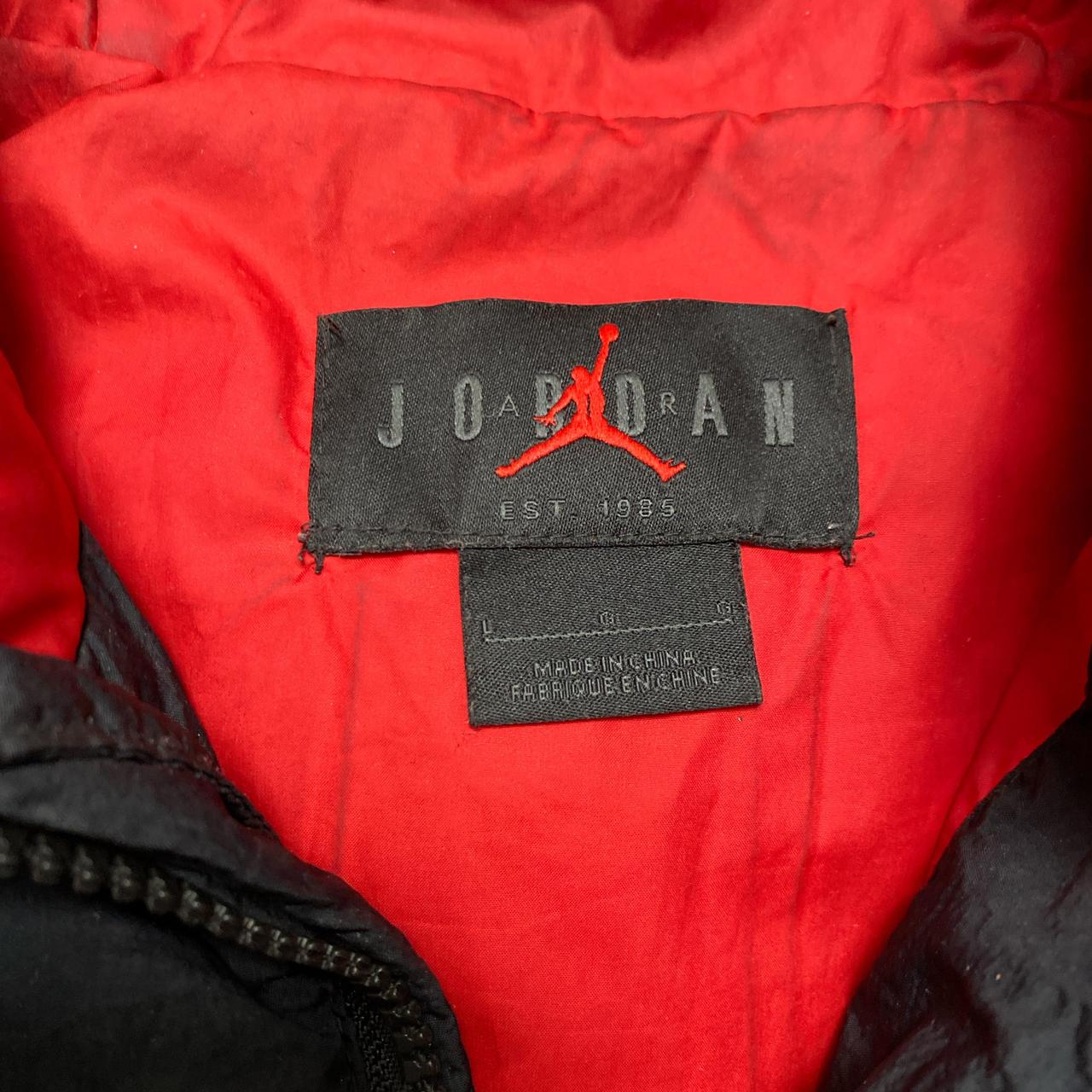 Nike Air Jordan Black and Red Puffer Jacket (L)