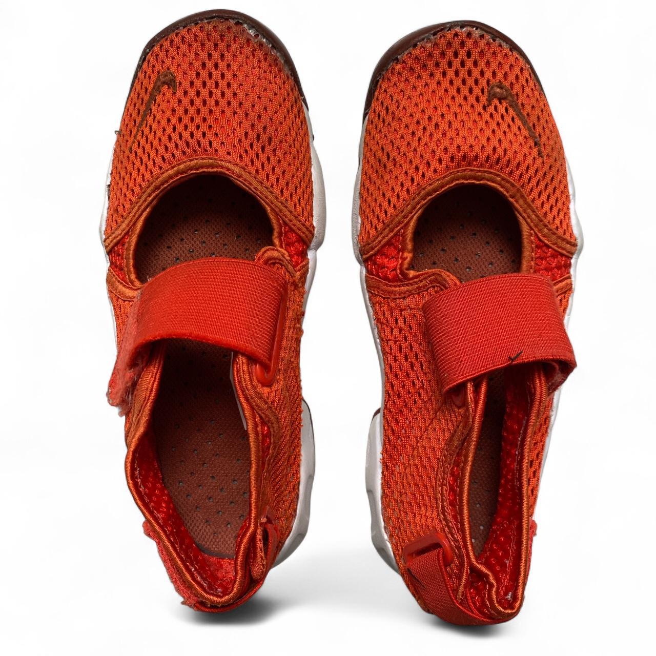 Nike Air Rift Red and White Non Split Tabi Toe Trainer Sandals (UK 4.5)