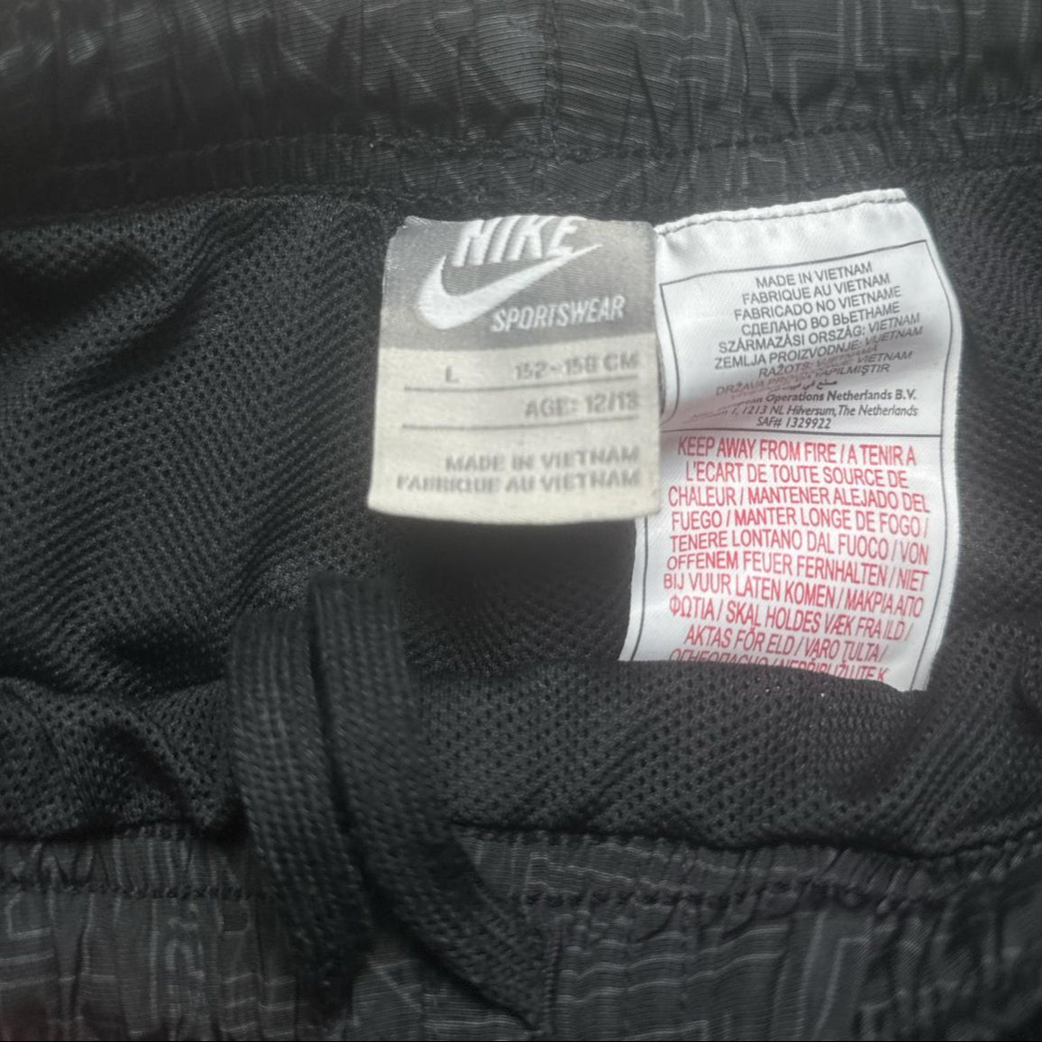 Nike Shell Cargo Trackpant Shorts (S)