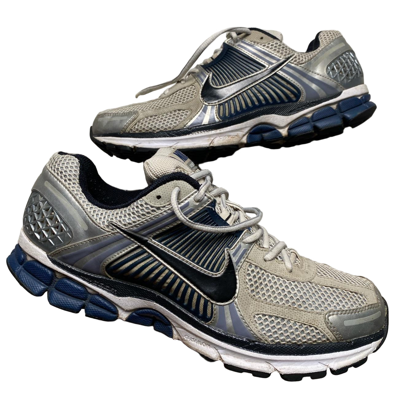 Nike Vomero 5 Vintage 2010 Running Trainers (UK 9)