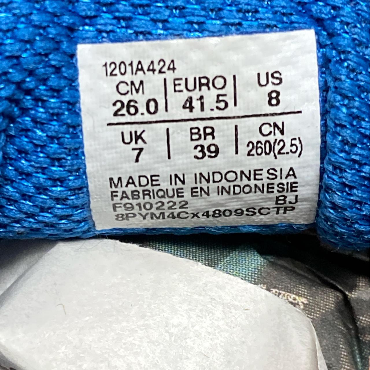 Asics Gel Nimbus 9 White Silver and Blue Trainers (UK 7)