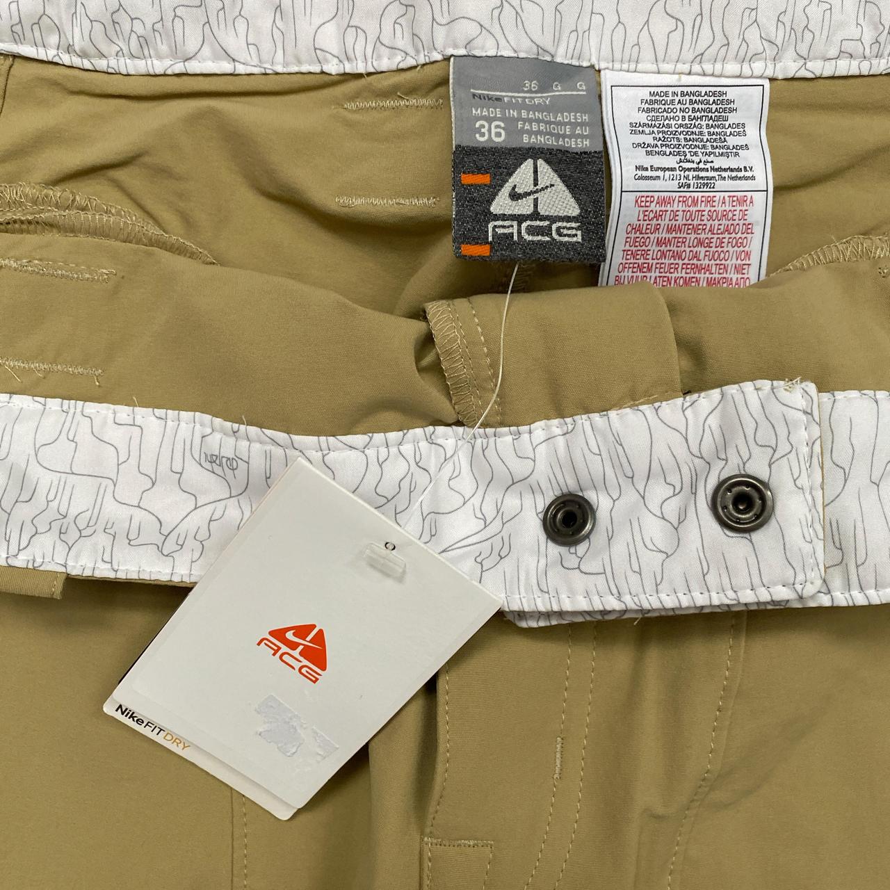 Nike ACG Vintage Y2K Cream Khaki Cargo Trousers (36W)