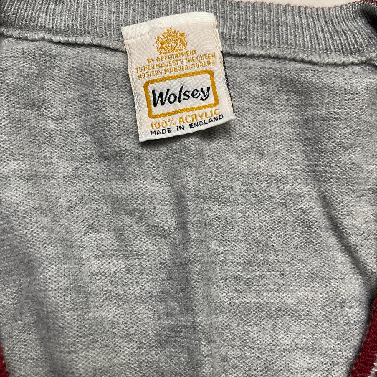Wolsey Vintage 90’s Grey and Burgundy V Neck Jumper (M)