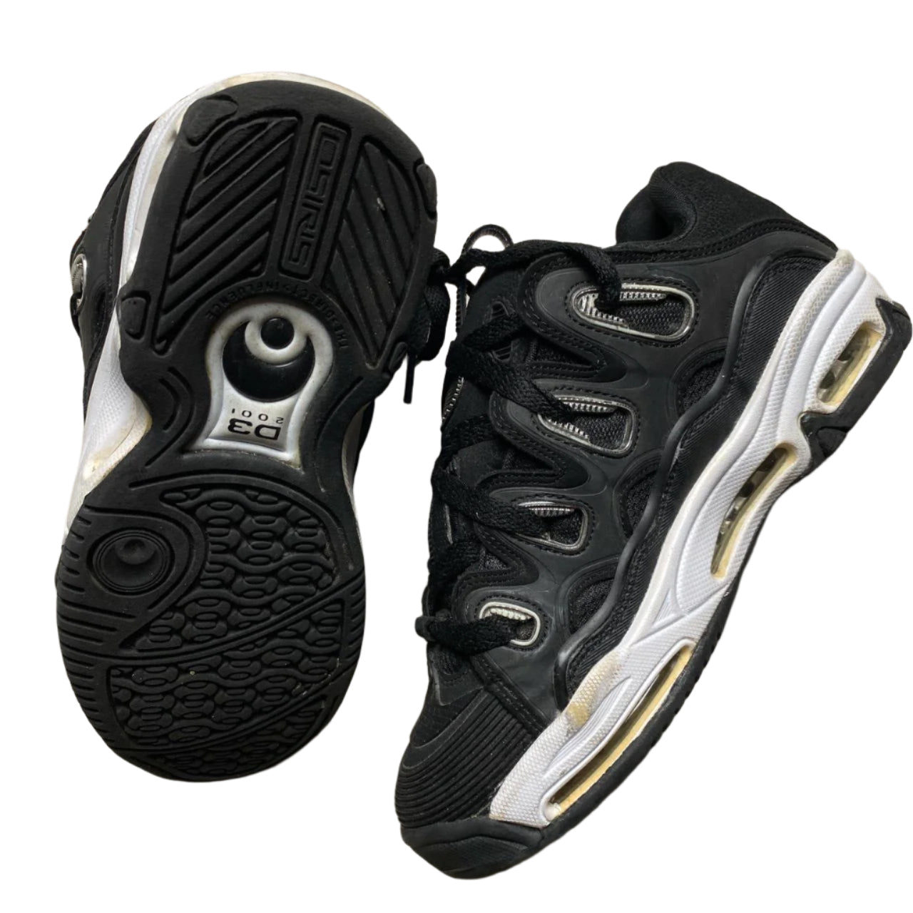 Osiris D3 - 2001 Black and White Chunky Skateboarding Shoes (UK 5)