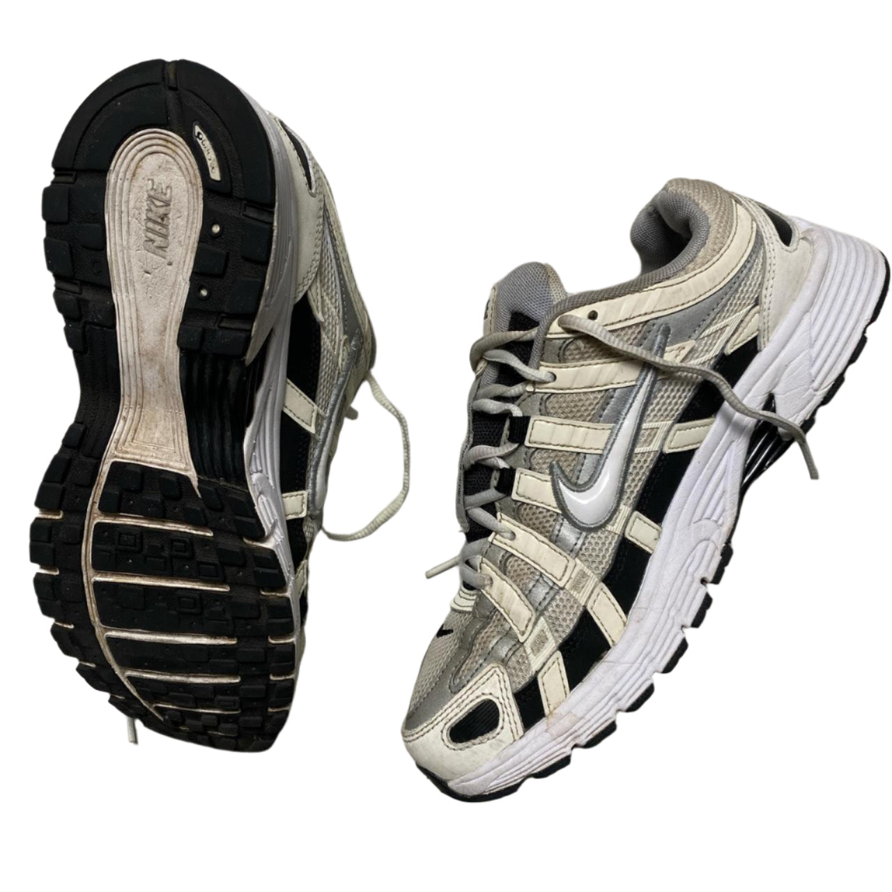 Nike p6000 White and Black (UK 6)