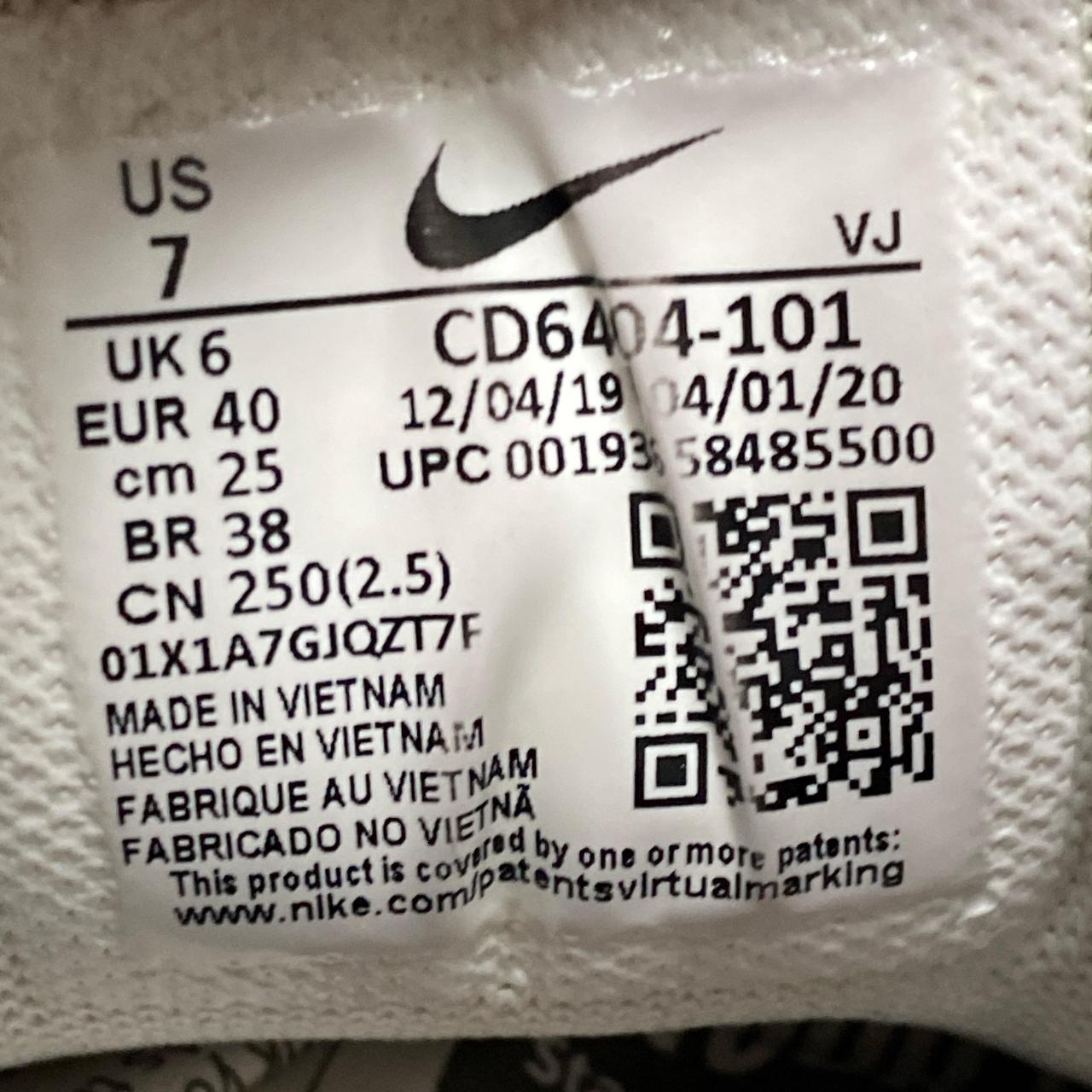 Nike p6000 White and Black (UK 6)