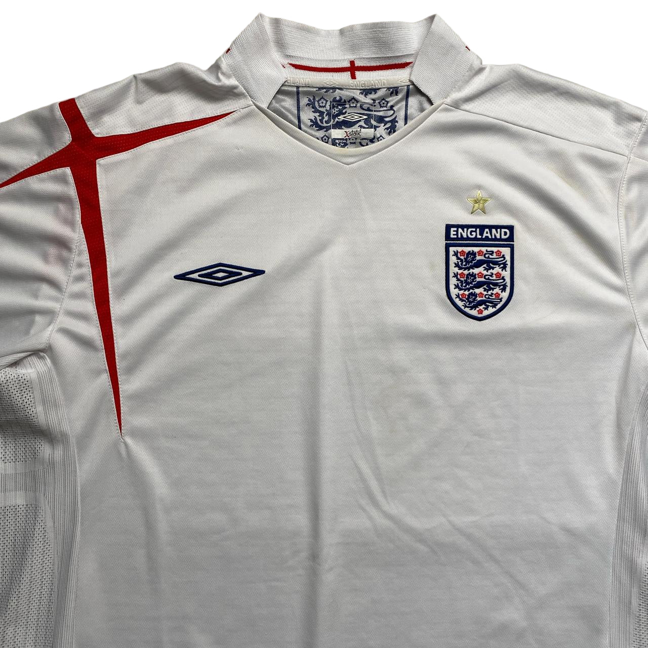 England Umbro Vintage Football Jersey White Navy and Red (2XL)