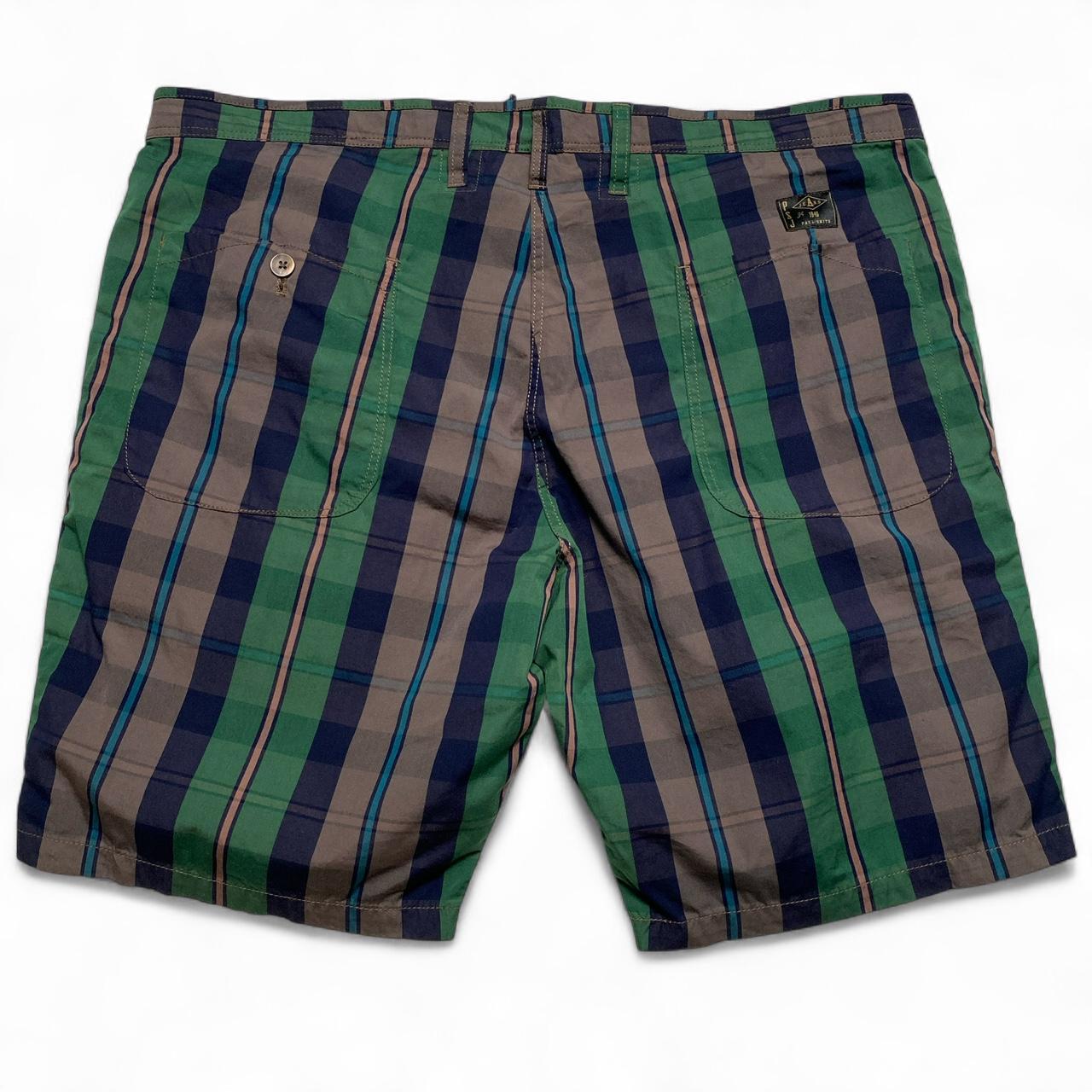 Paul Smith Checked Navy Green and Pink Shorts (36W)