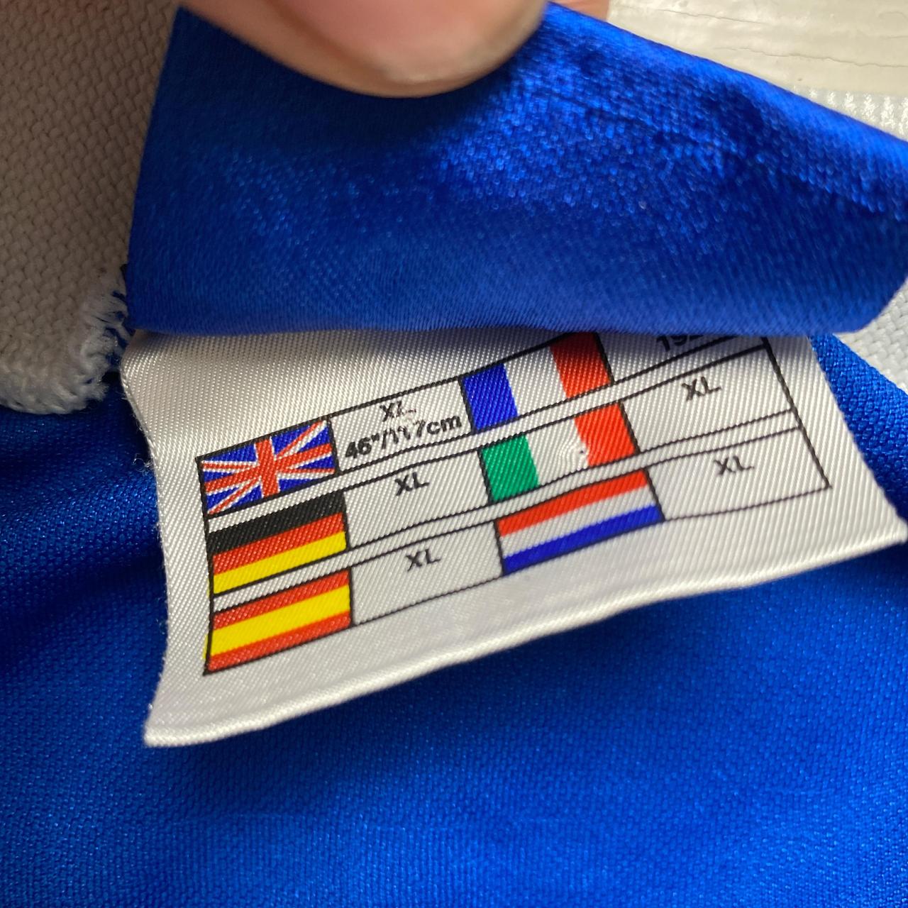 England Umbro Vintage 90’s AXA FA Cup Football Jersey Blue and White (XL)