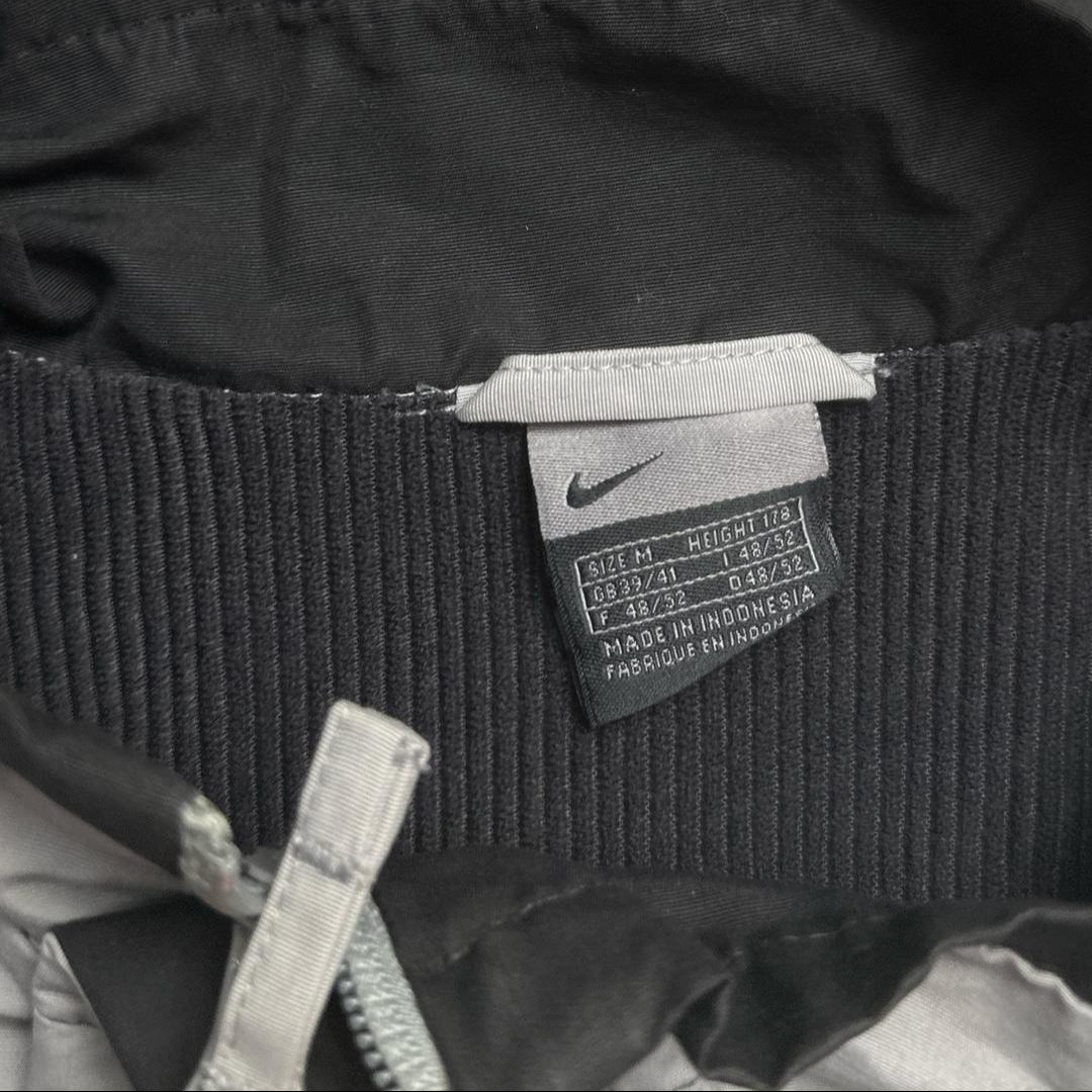 Nike y2k Vintage Silver and Navy Swoosh Shell Tracksuit Windbreaker Jacket (M)