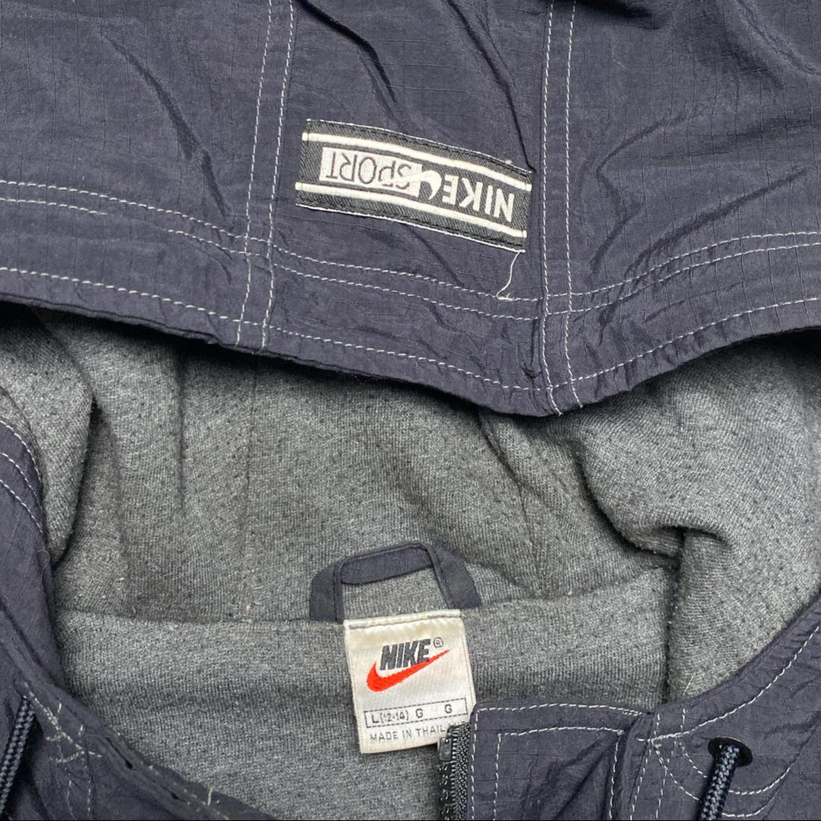 Nike Vintage 90’s Swoosh Black Jacket (L)