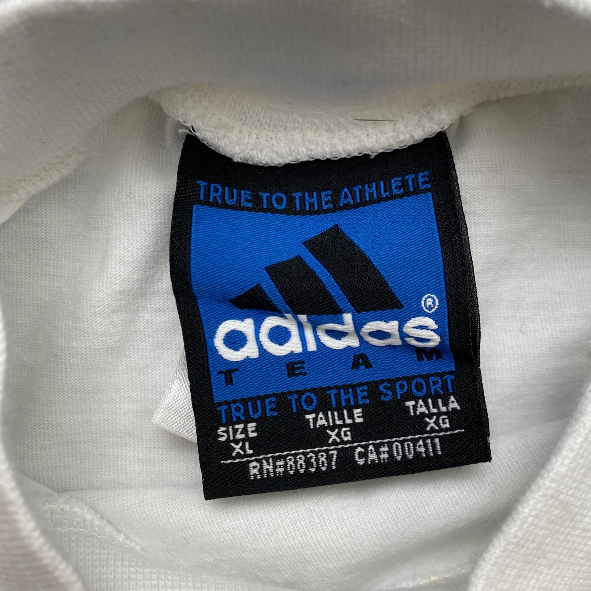 Adidas Team Vintage DC United Long Sleeve White T Shirt (XL)