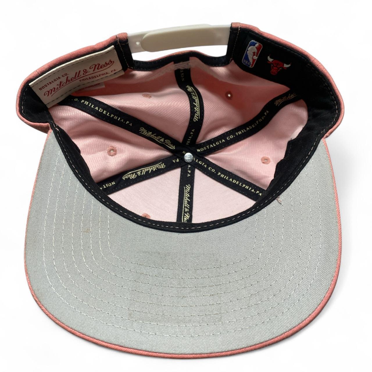 Chicago Bulls Mitchell and Ness Pink and White Snapback Cap