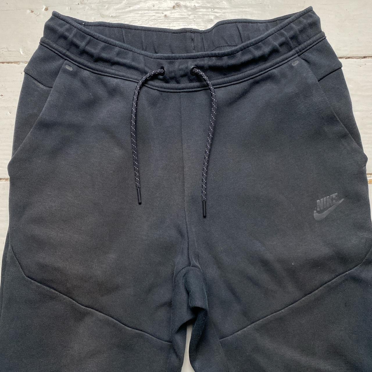 Nike Black Tech Fleece New Season Joggers (S)