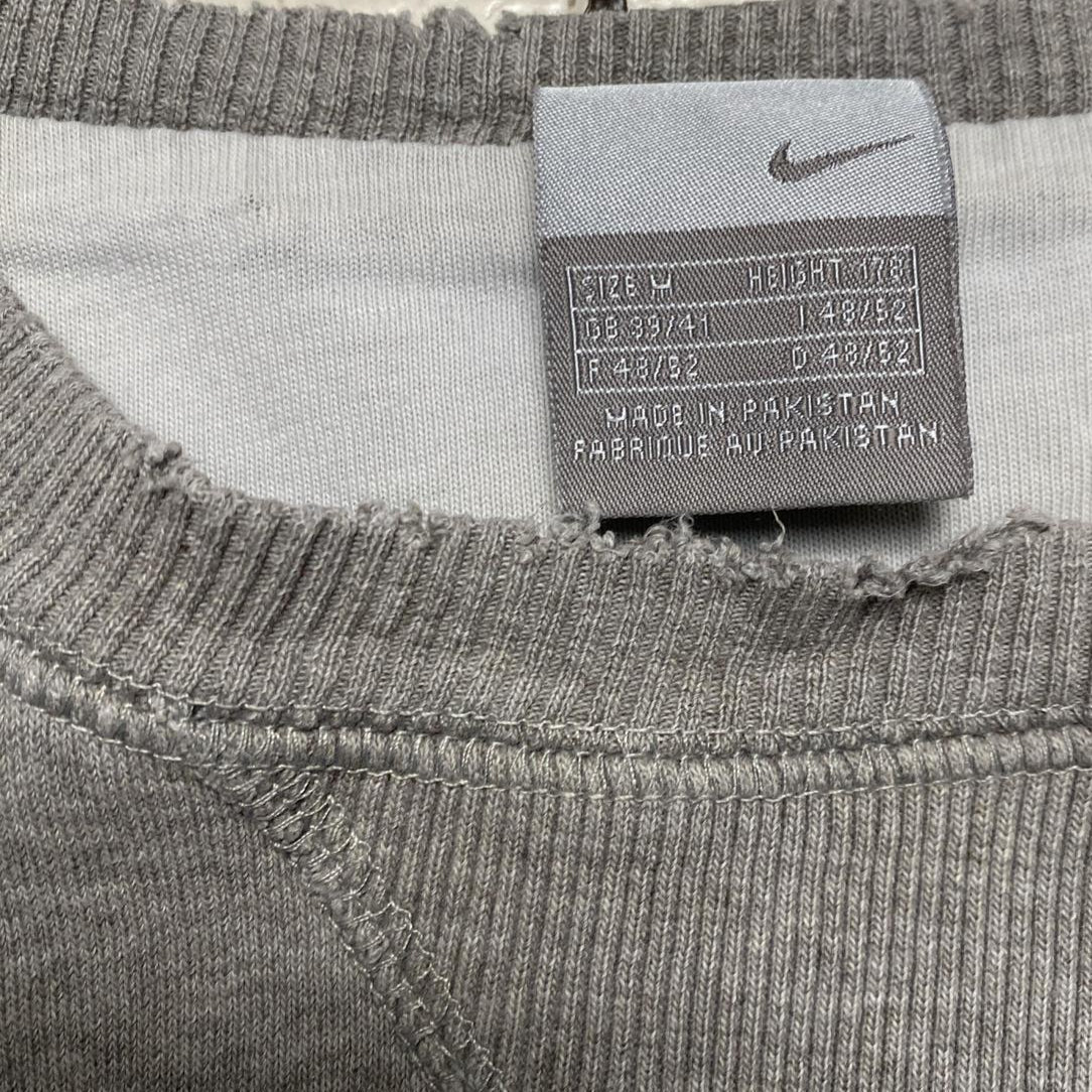 Nike Grey and White Swoosh Vintage Jumper (M)