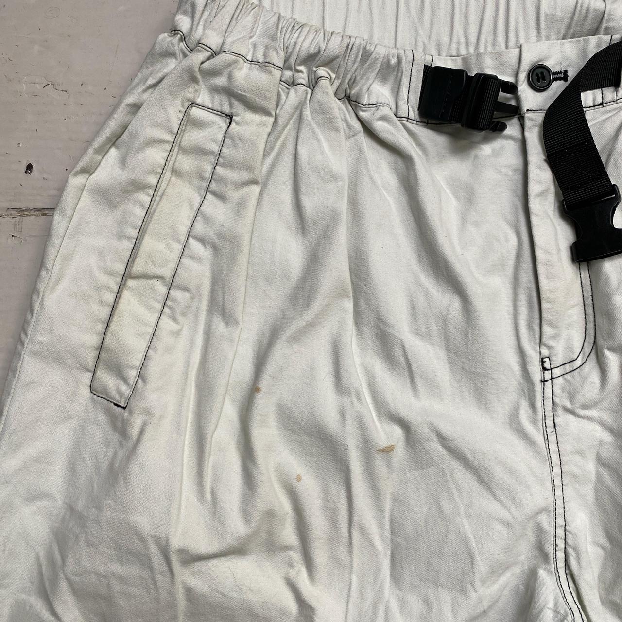 Yardsale Skateboards White and Black Cargo Skateboard Trousers (XL)