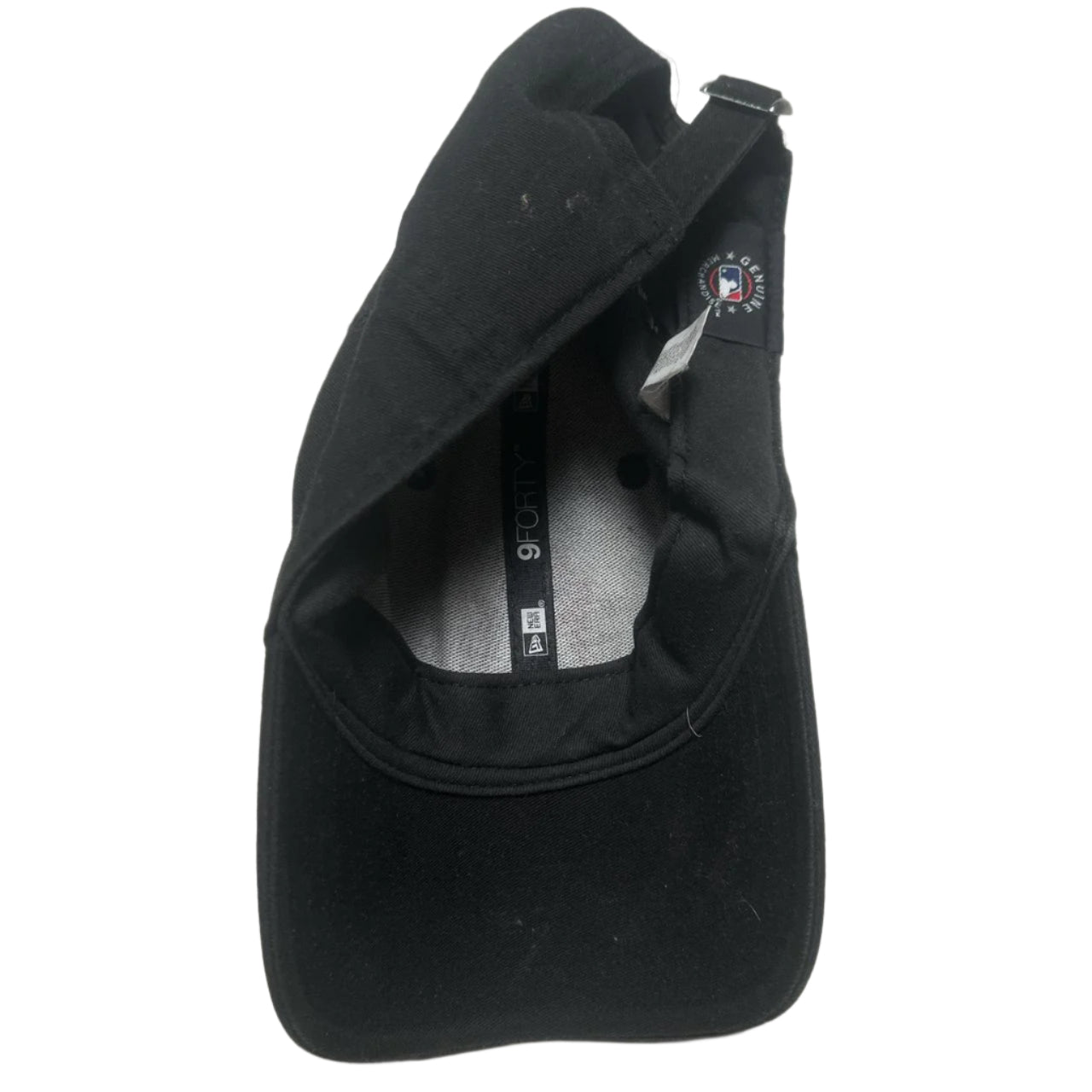 New York Yankees New Era Black and Red Baseball Cap