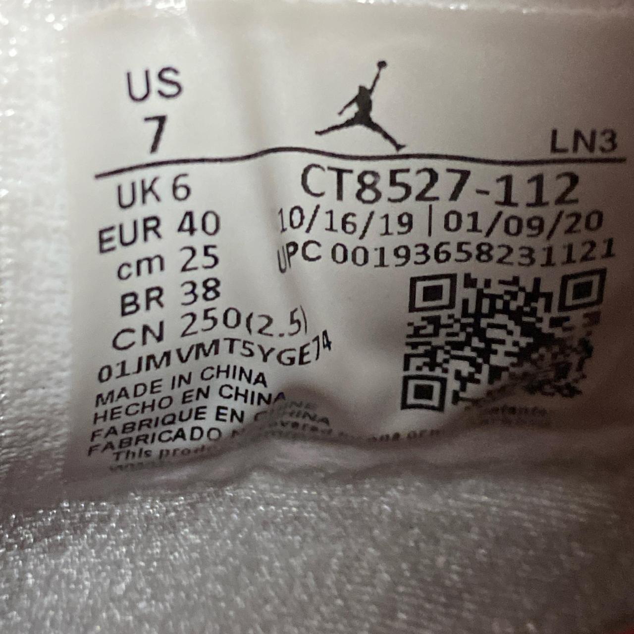 Jordan 4 White Metallic Red (UK 6)