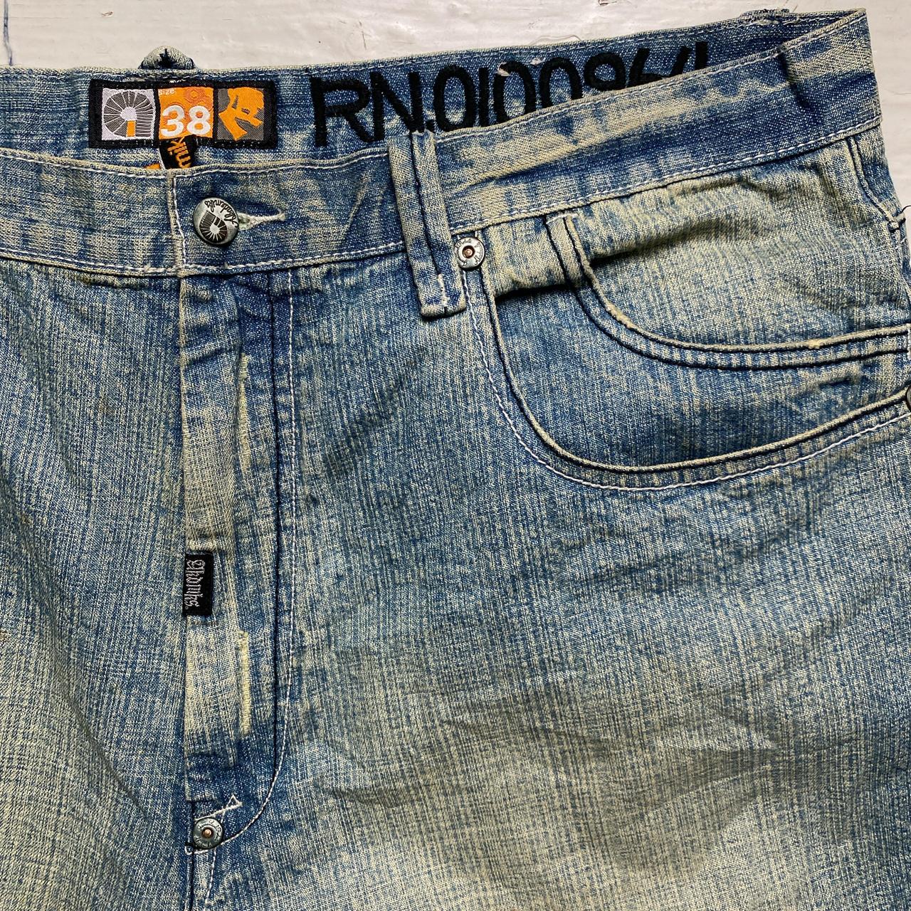 Akademiks Vintage 90’s Baggy Embroidered Jort Jean Shorts (38W)