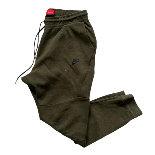 Nike Tech Fleece Khaki Joggers (L)