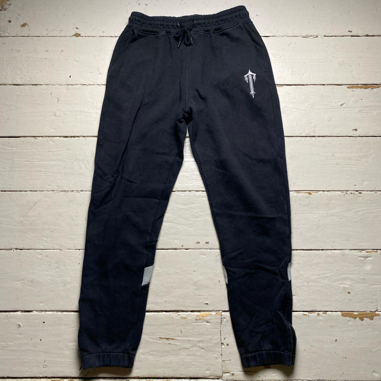 Trapstar Irongate Black and Grey Tracksuit