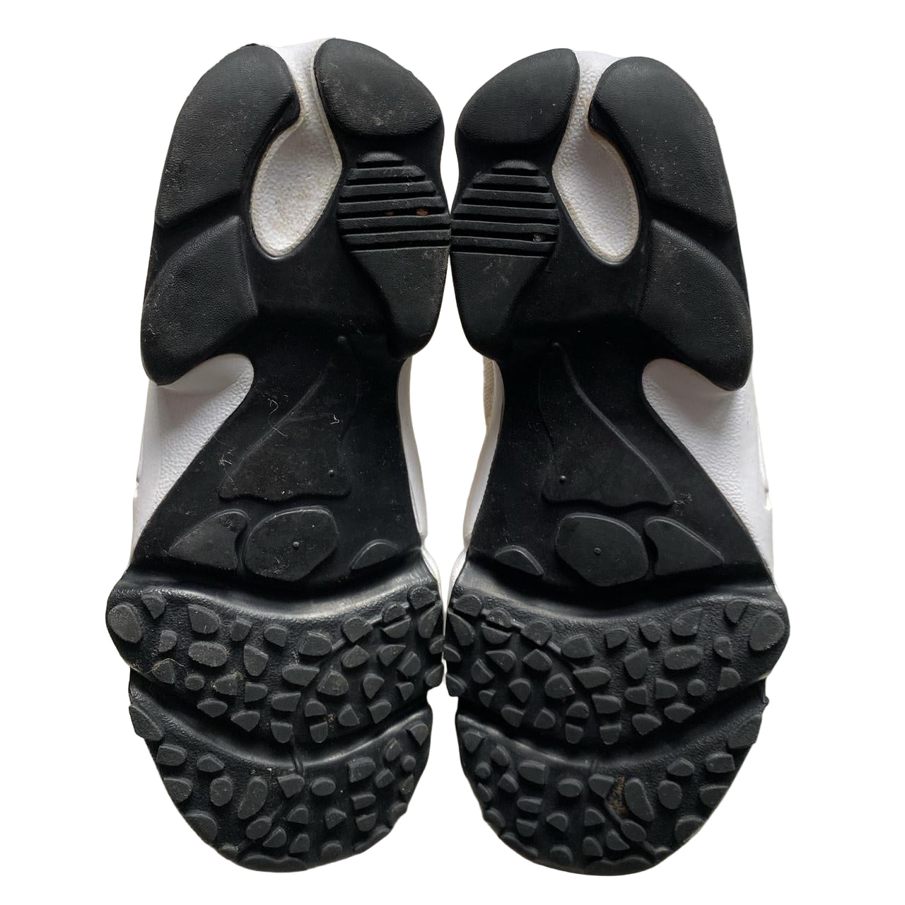 Nike Air Rift White and Black Non Tabi Toe (UK 5.5)