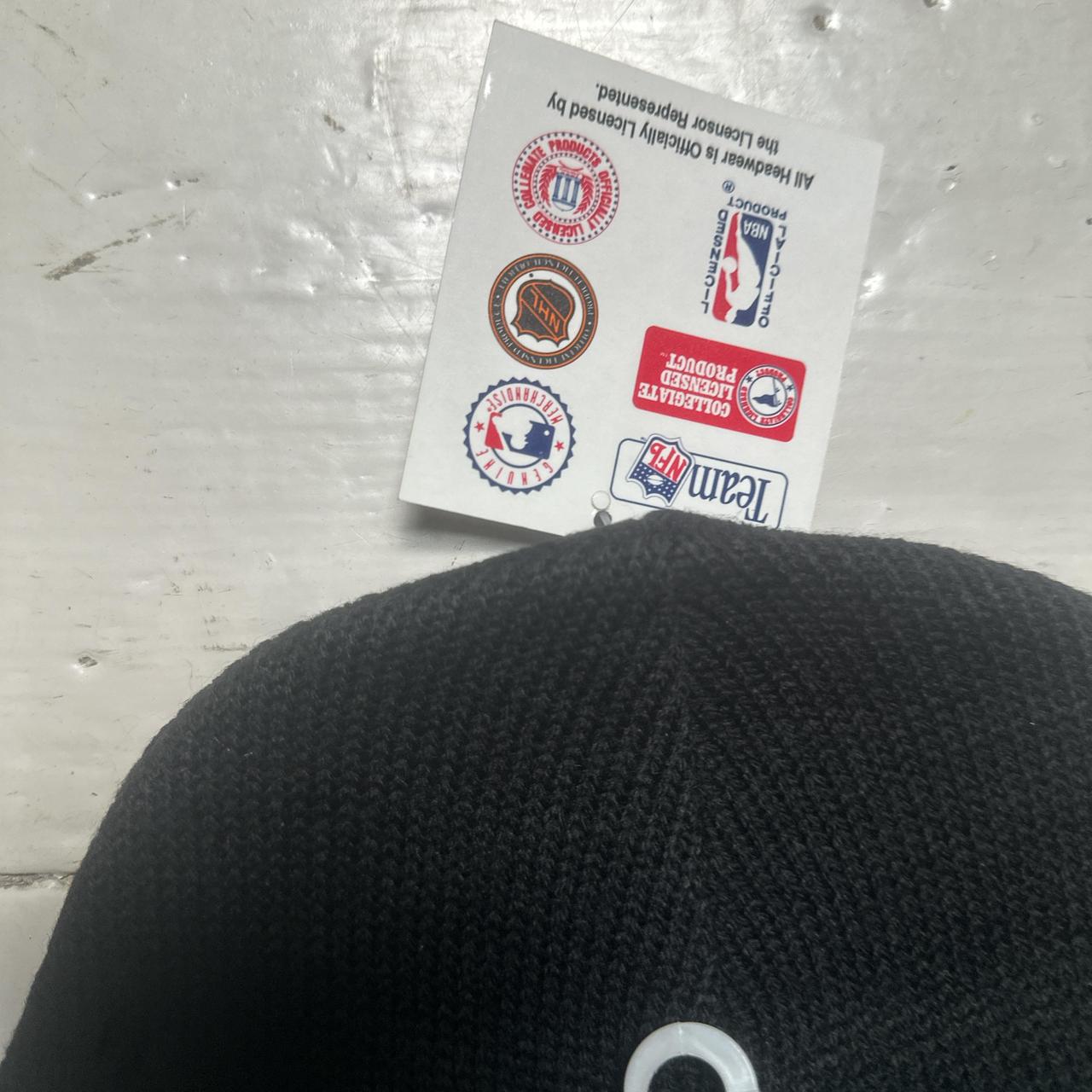 Philadelphia Eagles Vintage 90’s Team NFL Black and Green Beanie Hat