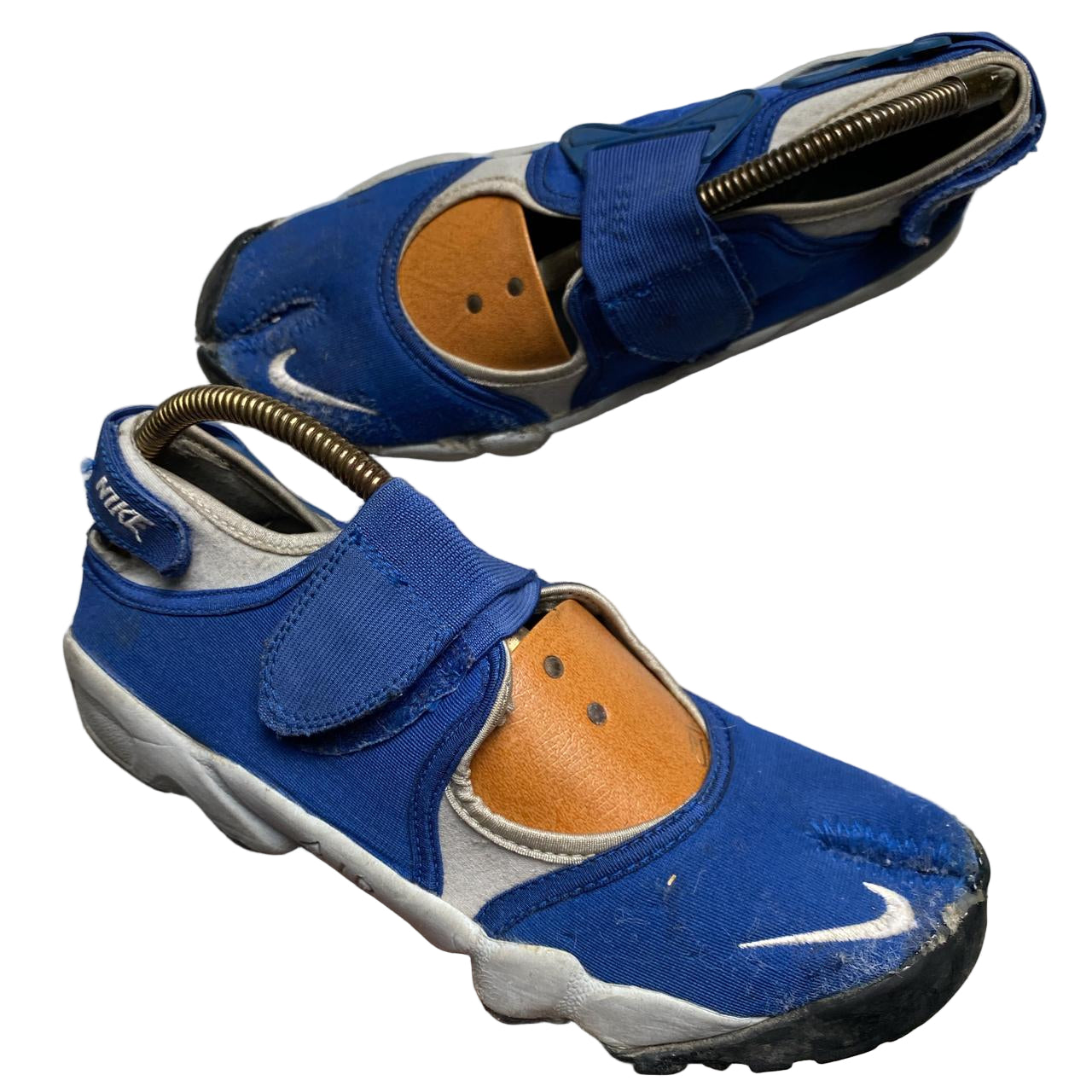 Nike Air Rift Blue and White Vintage 2001 (UK 8)