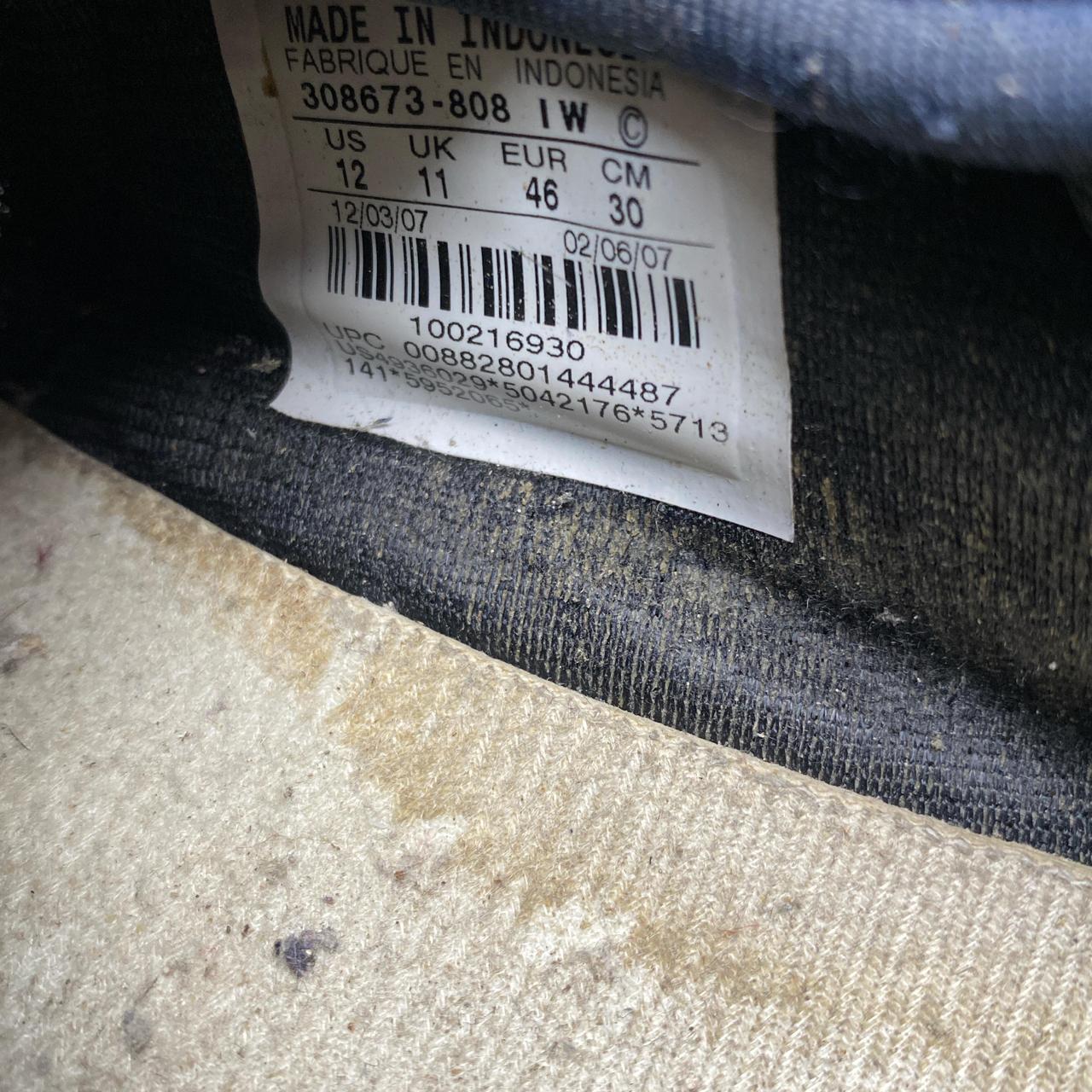 Nike Air Rift Vintage 2007 White and Navy Leather Tabi Split Toe Trainers (UK 11)