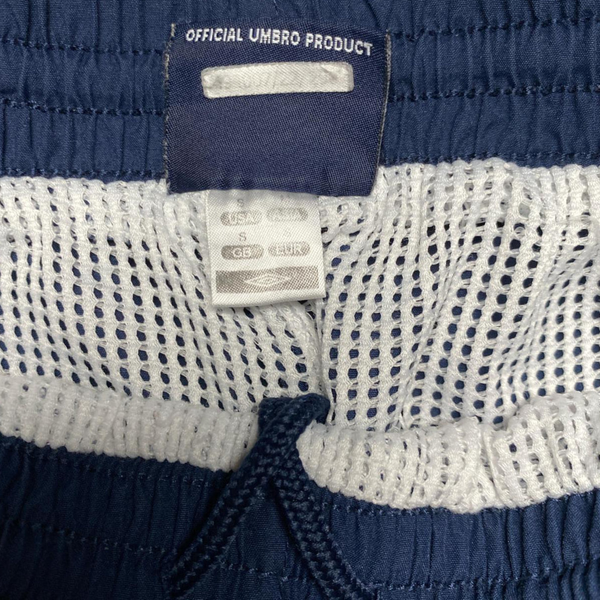 Umbro Vintage Embroidery Spellout Navy White and Red Baggy Trackpant Nylon Shell Bottoms (S)