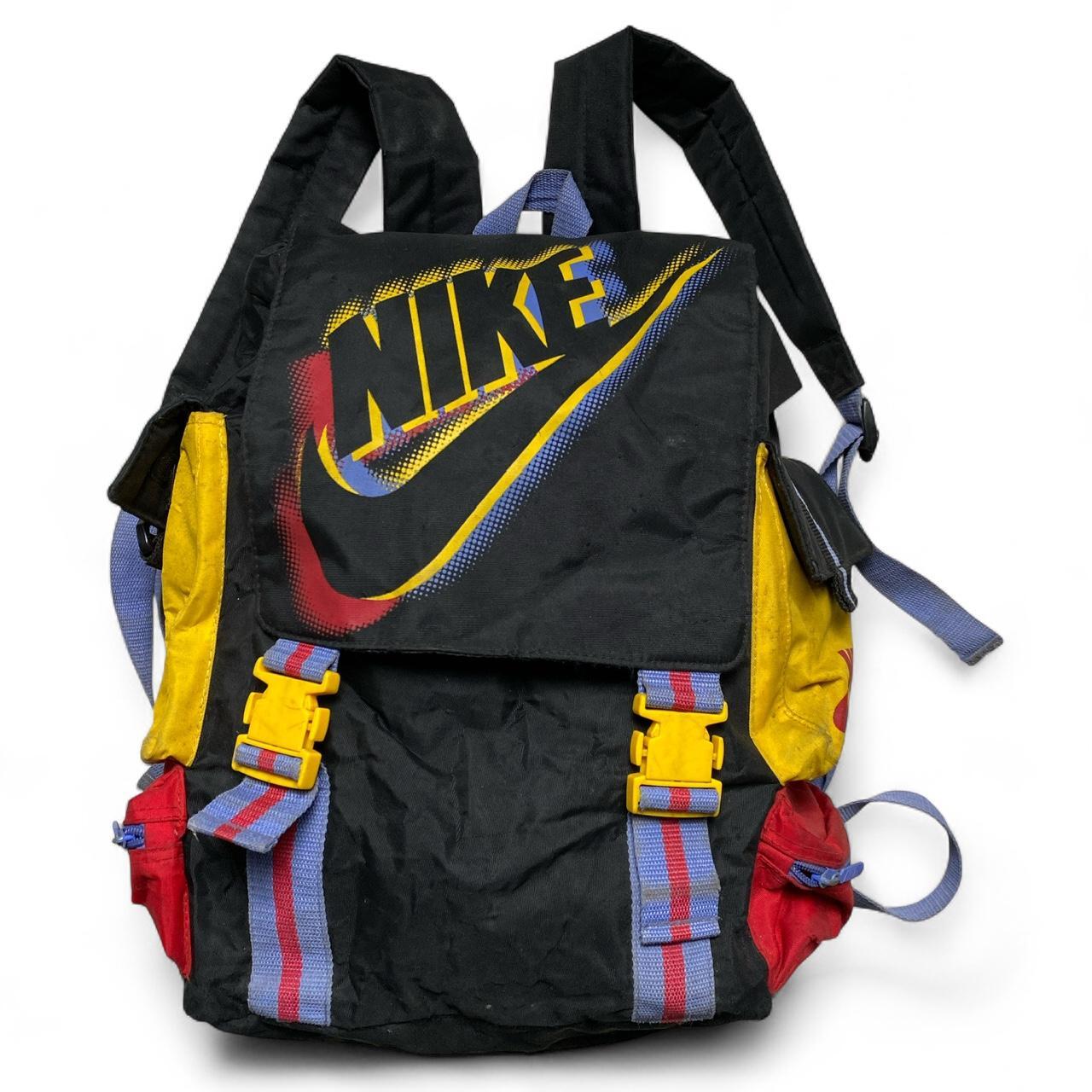 Nike Vintage 90's Black Yellow Red and Blue Backpack Rucksack Bag Wear Garson Nike Vintage 90's Black Yellow Red and Blue Backpack Rucksack Bag Wear Garson