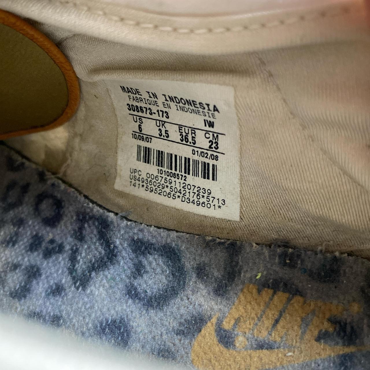 Nike Air Rift Vintage 2007 White and Golden Yellow Tabi Split Toe Trainers (UK 3.5)