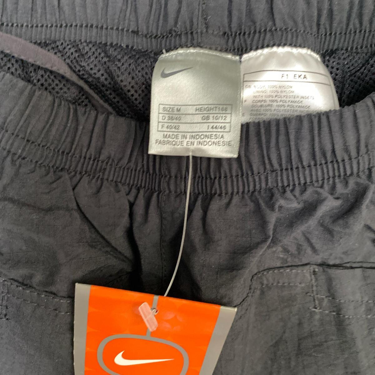 Nike Vintage Y2K Black and White Womens Shell Trackpant Baggy Bottoms (M)