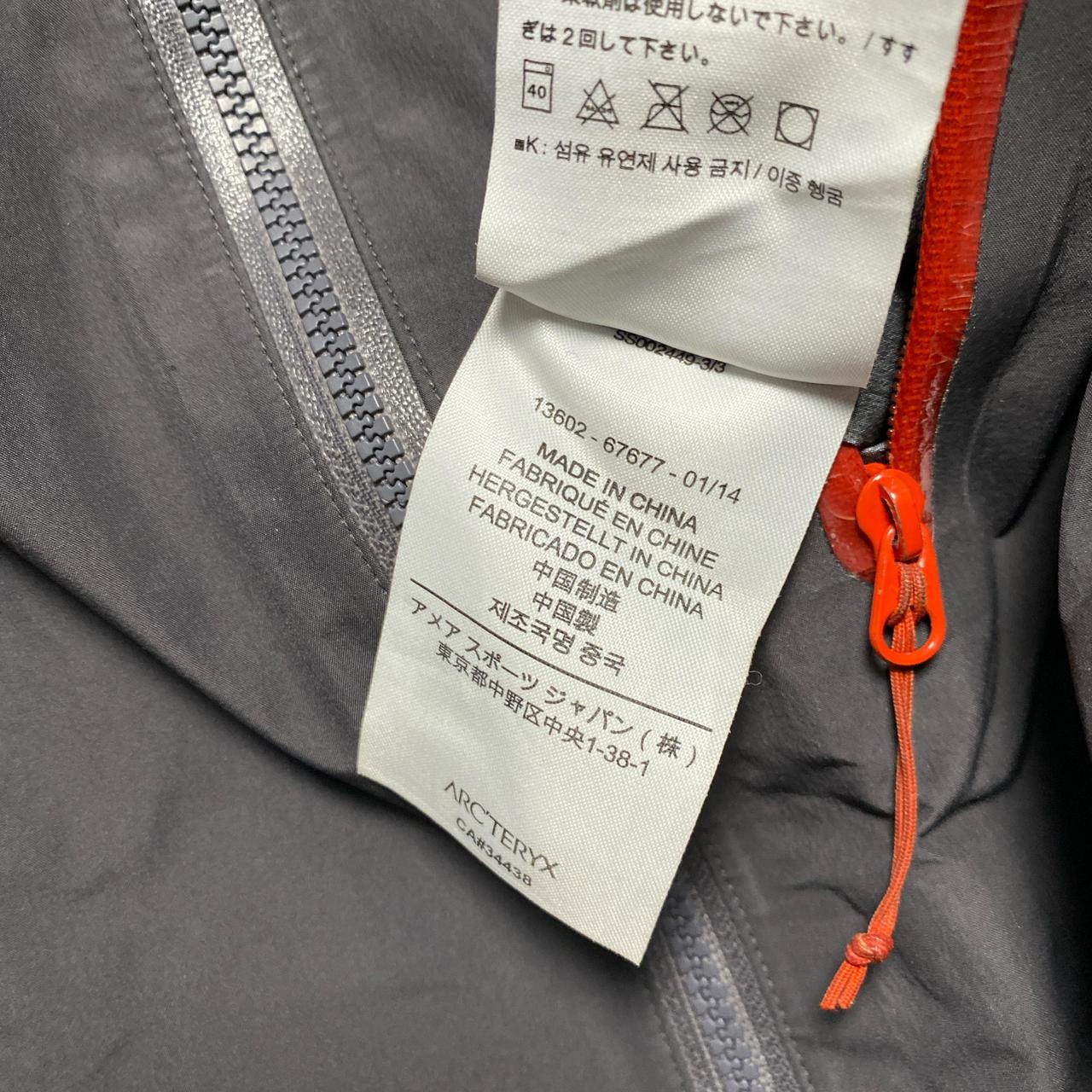 Arc’teryx Grey and Orange Goretex Pro Jacket (L)