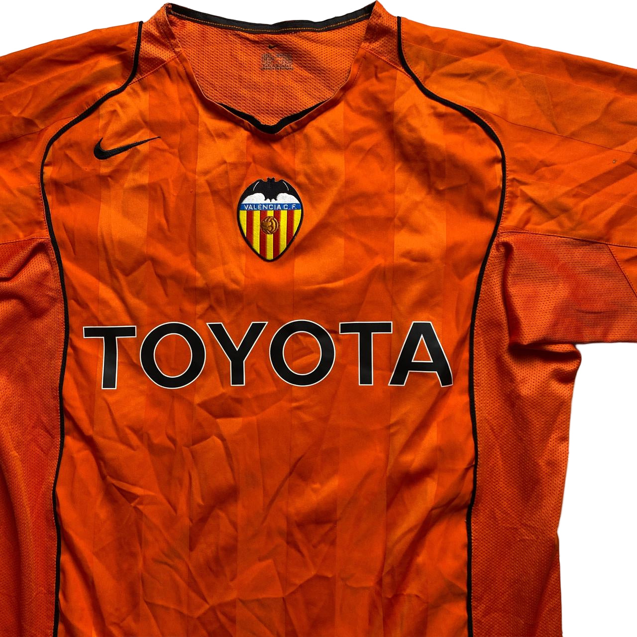 Valencia Total 90 Nike Vintage Orange and Black Football Jersey (L)